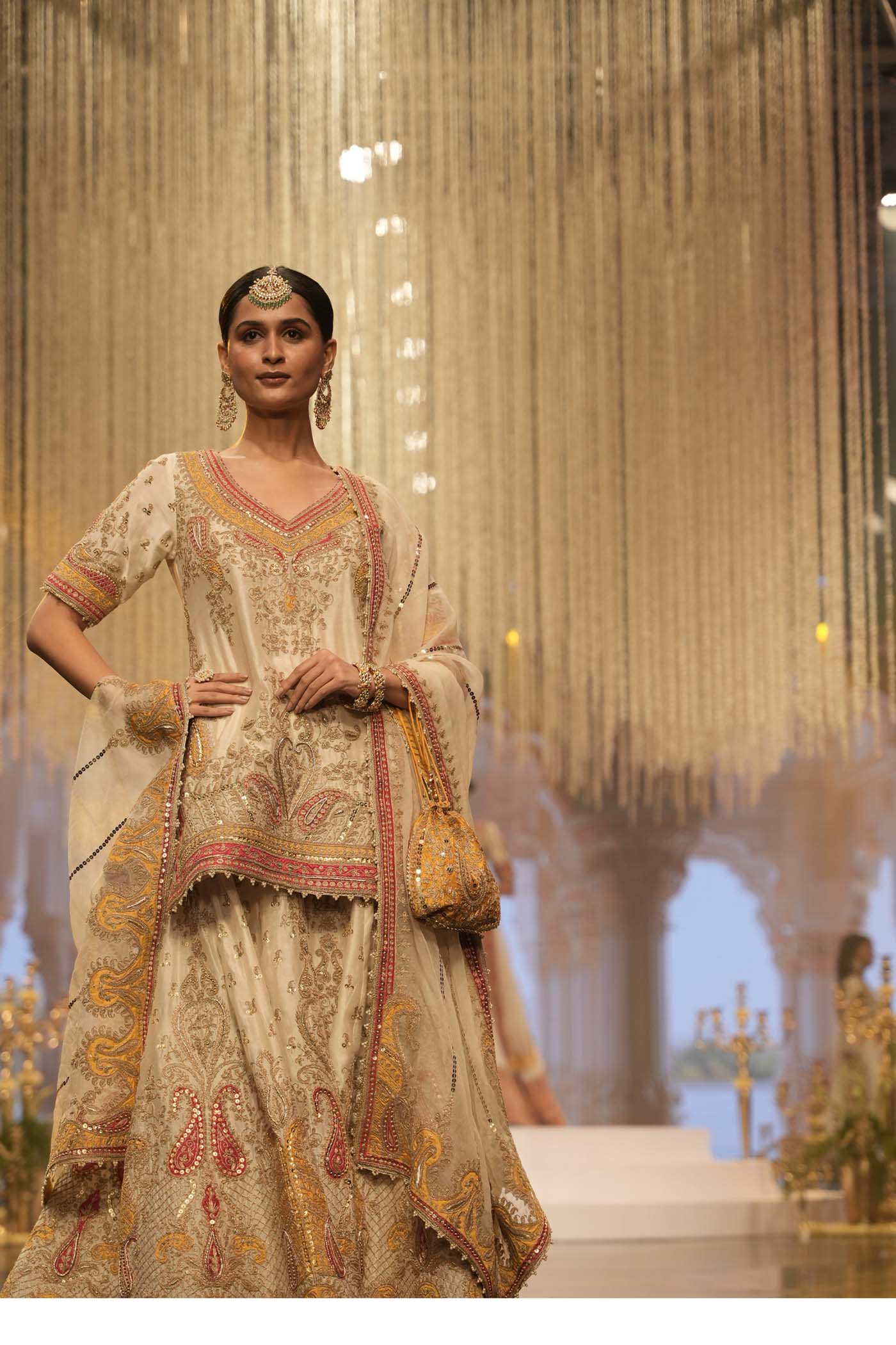 Sadiya - Daisy Ivory Short Kurta with Sharara (Lxrts)