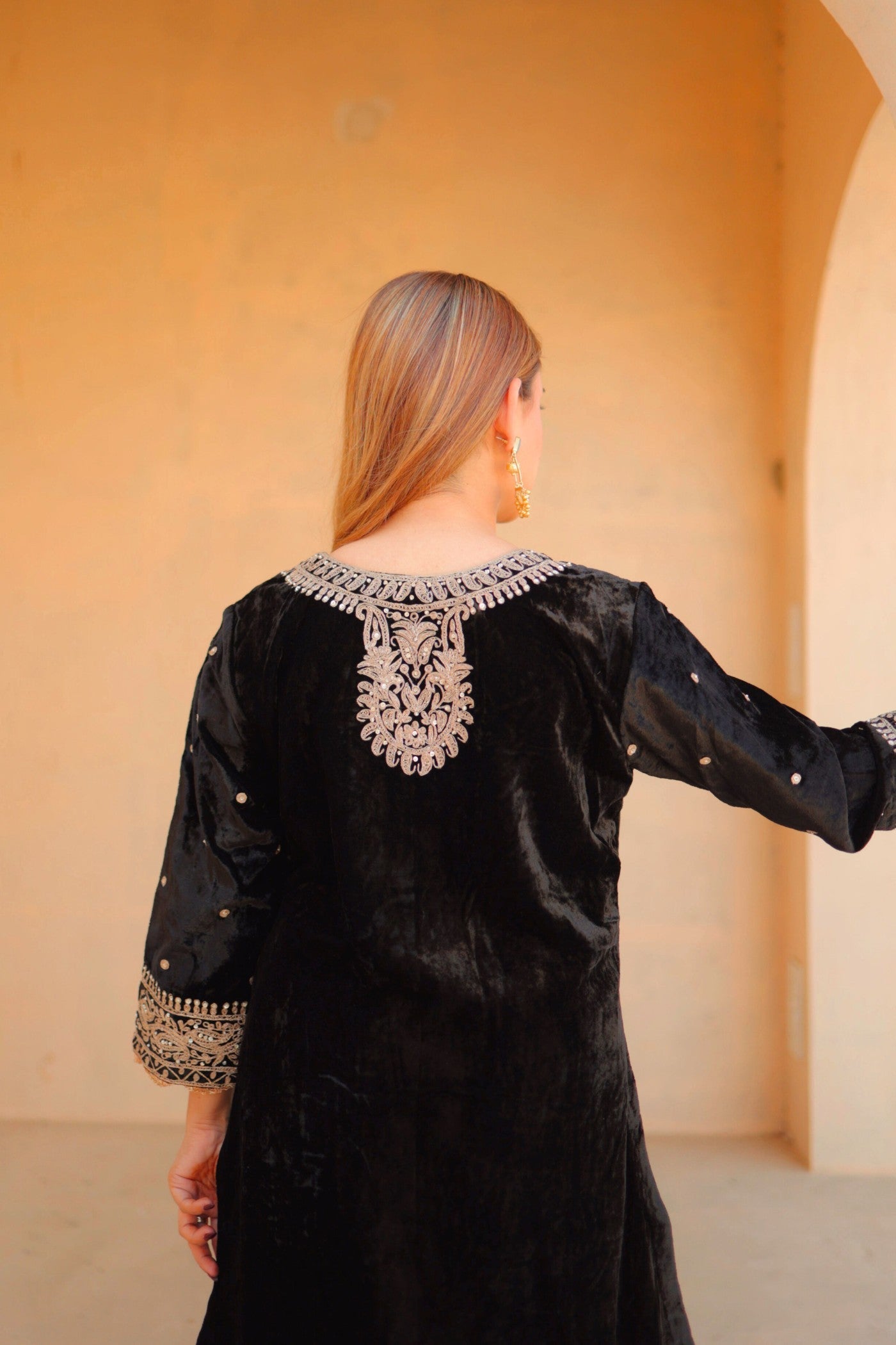 Ayat - Black Silk Velvet Short Kurta with Salwar (LXRTS)