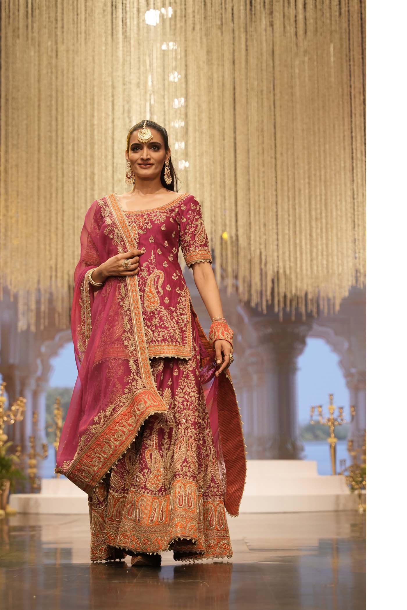 Mahi Vinod In Ishwa - Hotpink Kurta with Sharara
