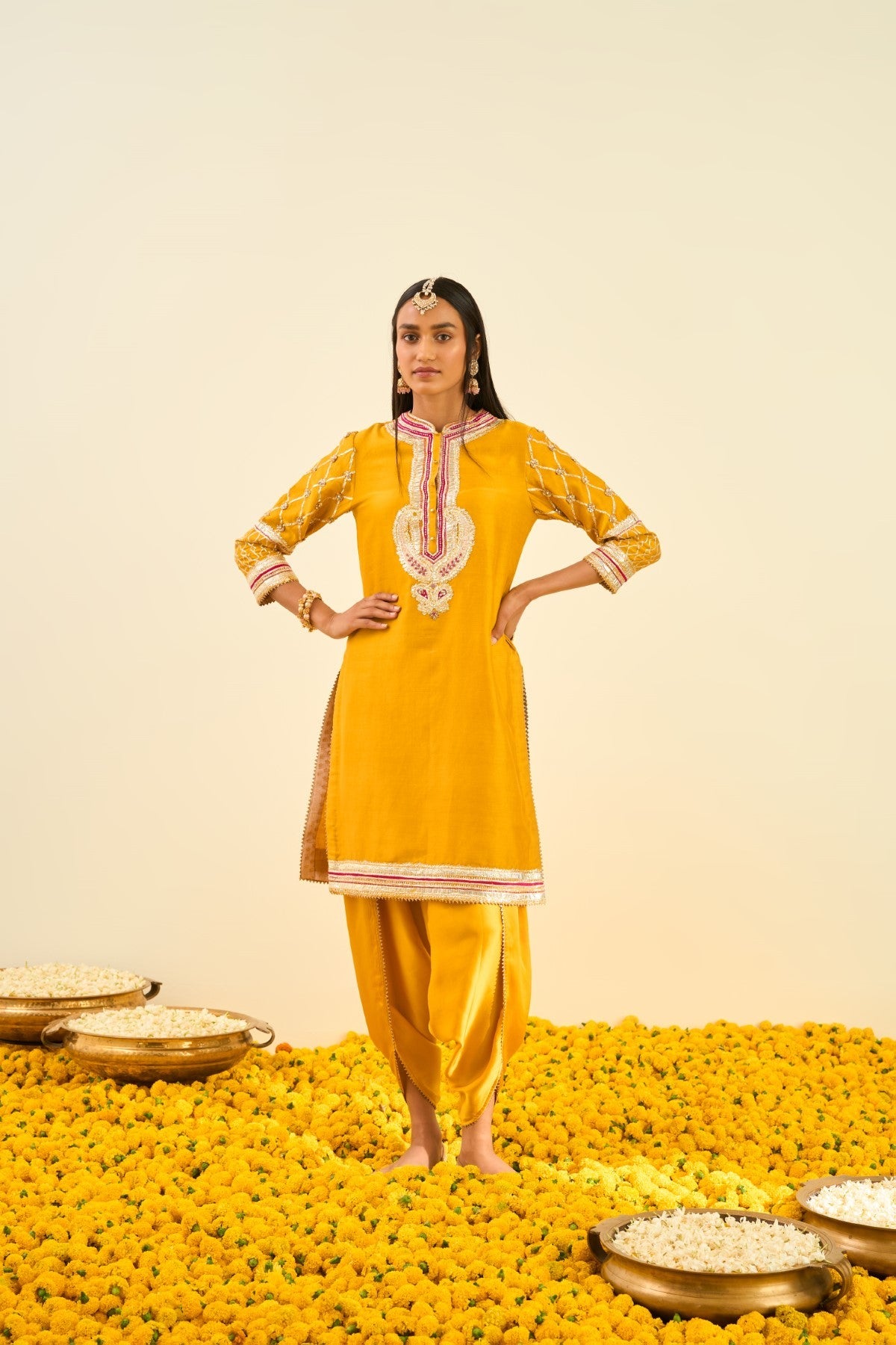 Aminah Glaze Mustard kurta with dhoti (Lxrts)