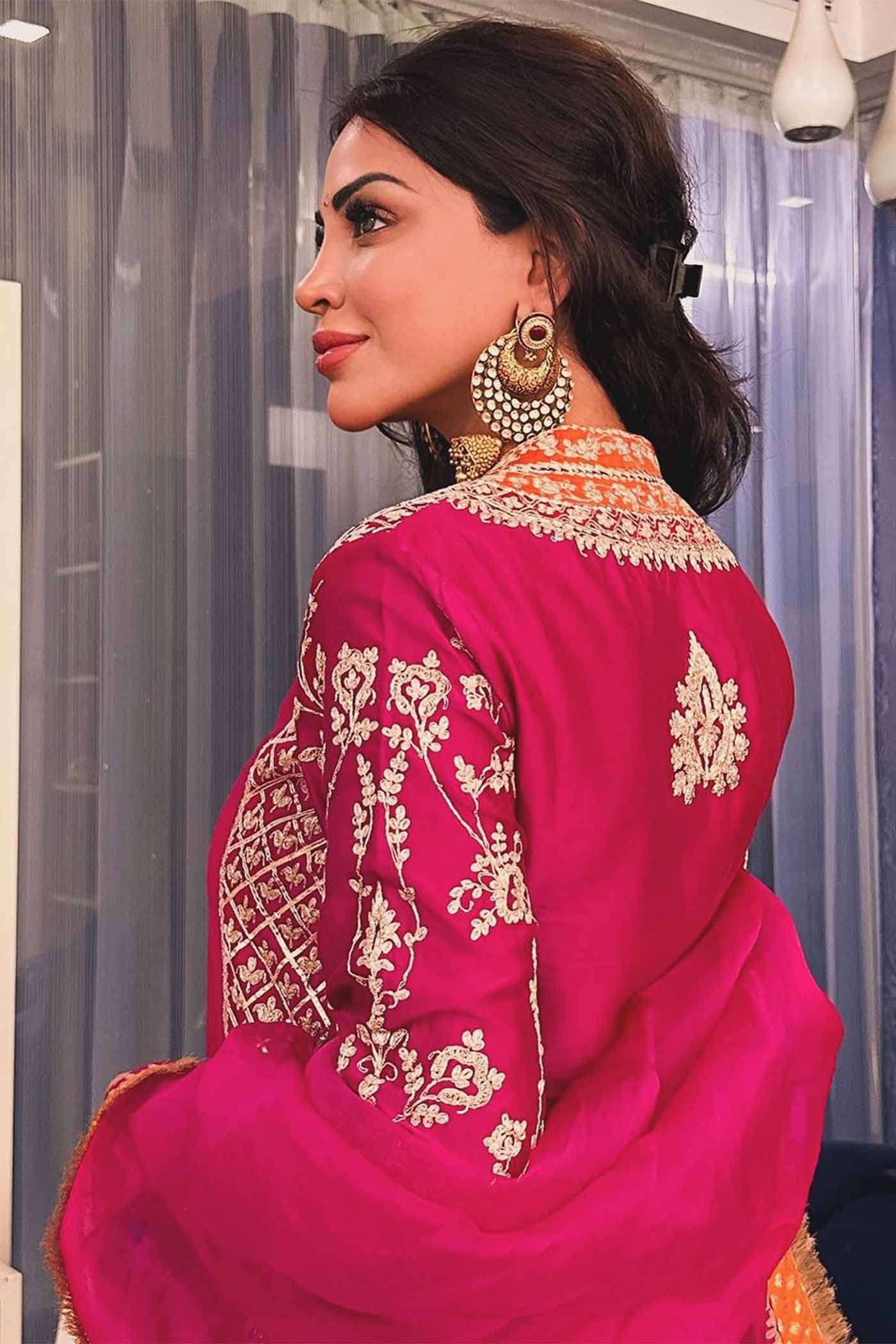 MEHNOOR - HOTPINK KURTA WITH DHOTI