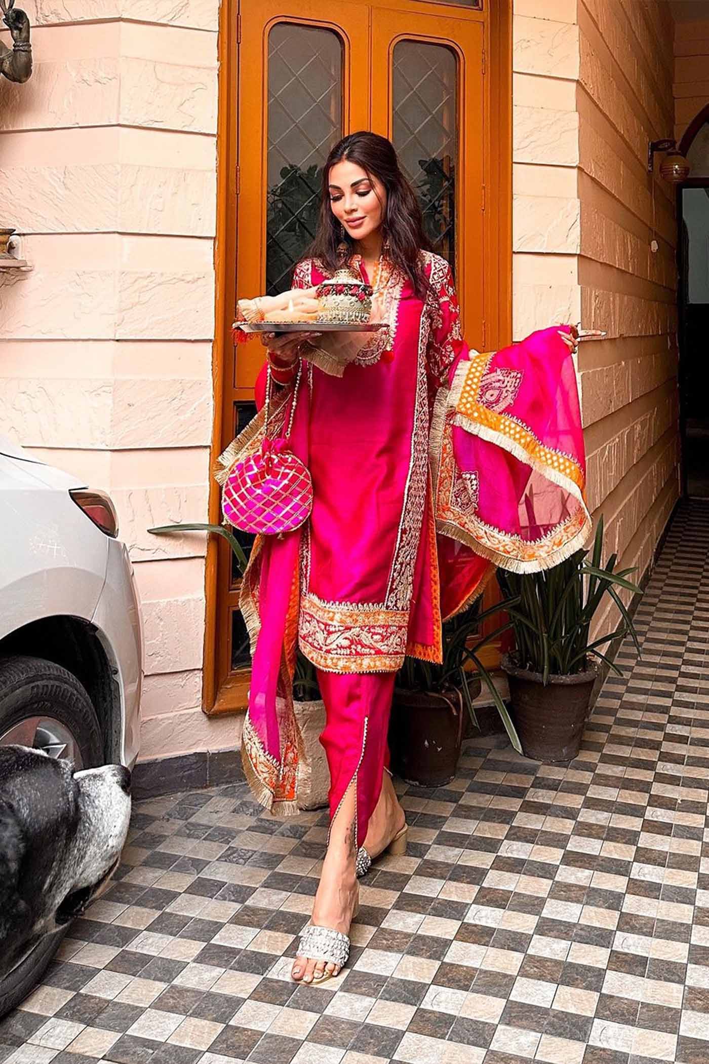 MEHNOOR - HOTPINK KURTA WITH DHOTI