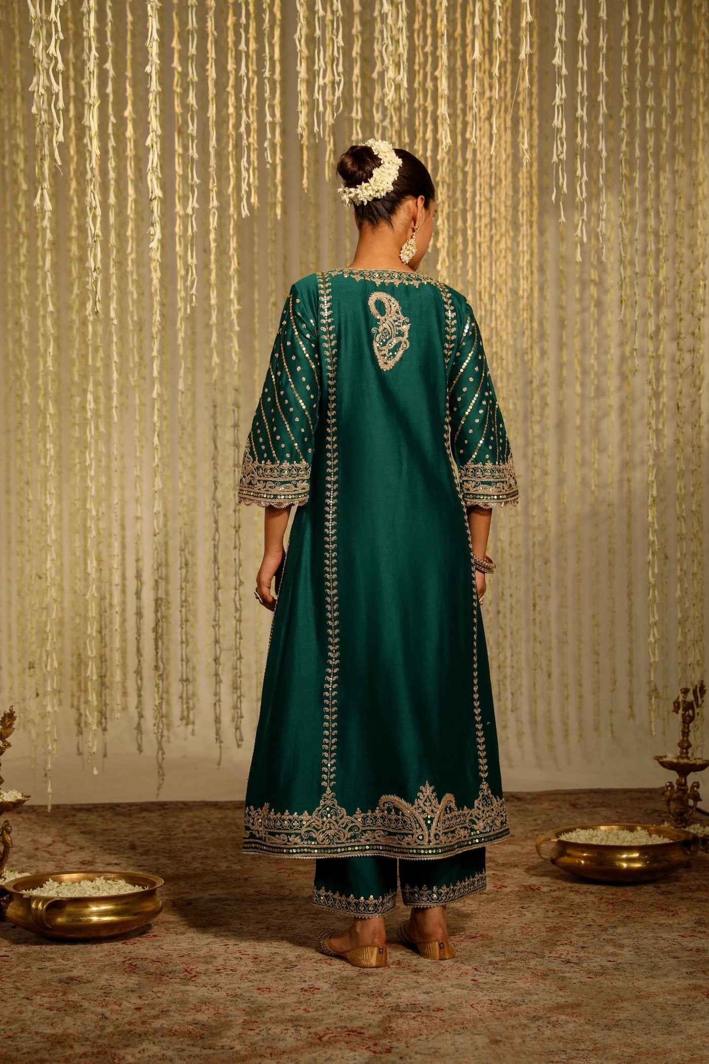SONAKSHI SINHA IN SABIRAH - EMERALD GREEN LONG KURTA WITH PALAZZO AND DUPATTA