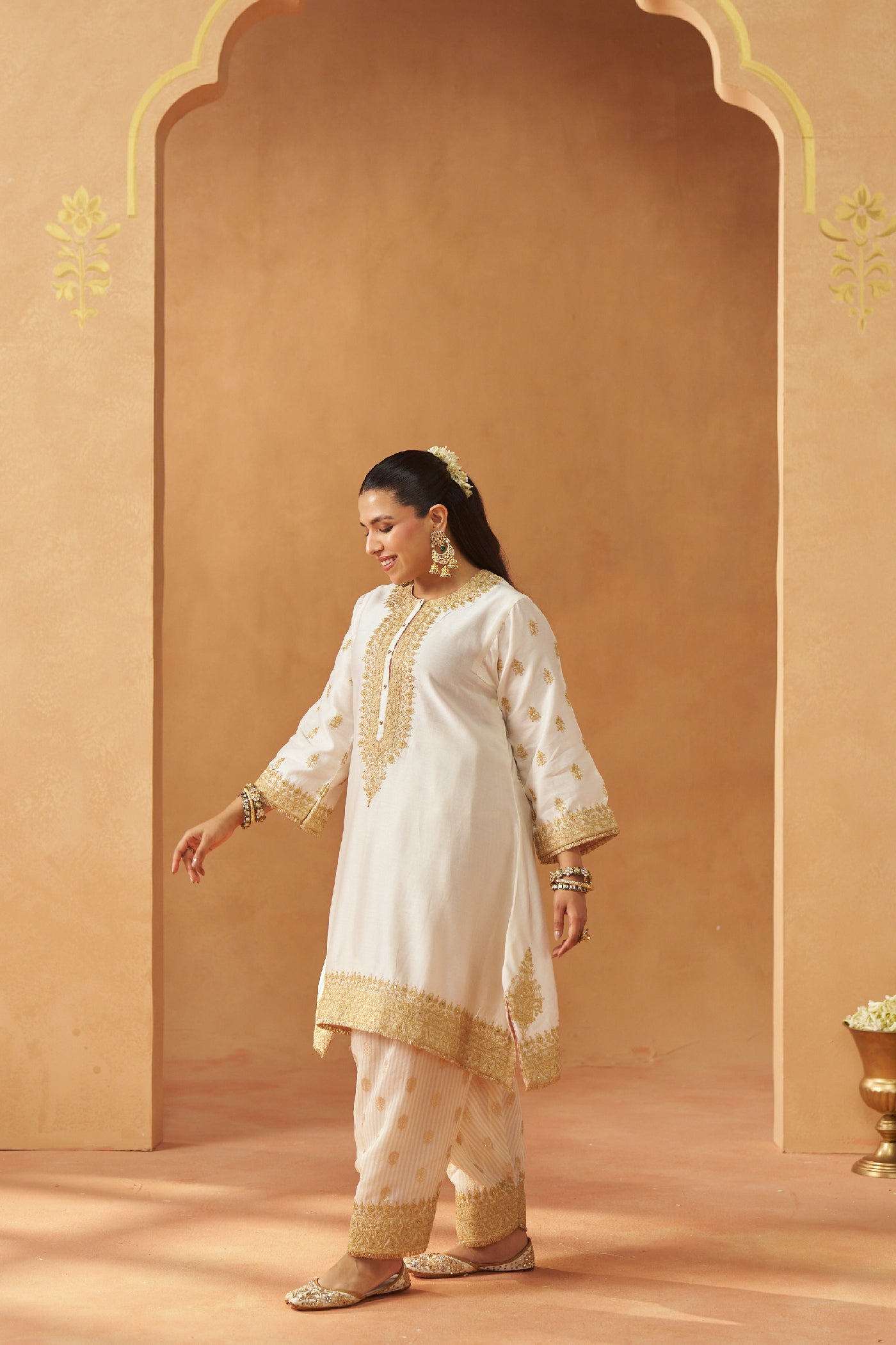 Zeenal Daisy Ivory A-Line Kaaftan with Salwar