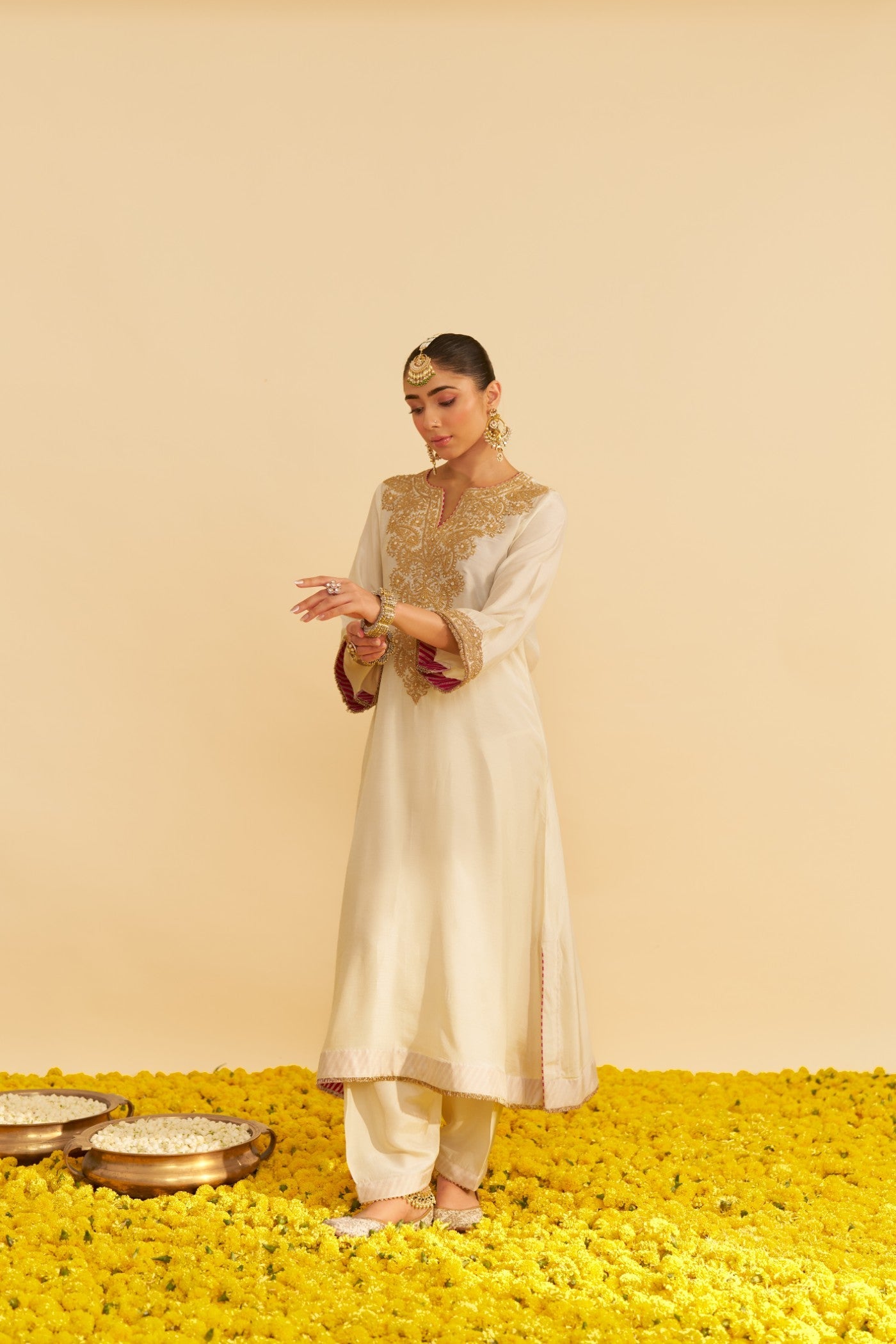 HIBA - DAISY IVORY LONG KAFTAN WITH SALWAR AND DUPATTA (Lxrts)