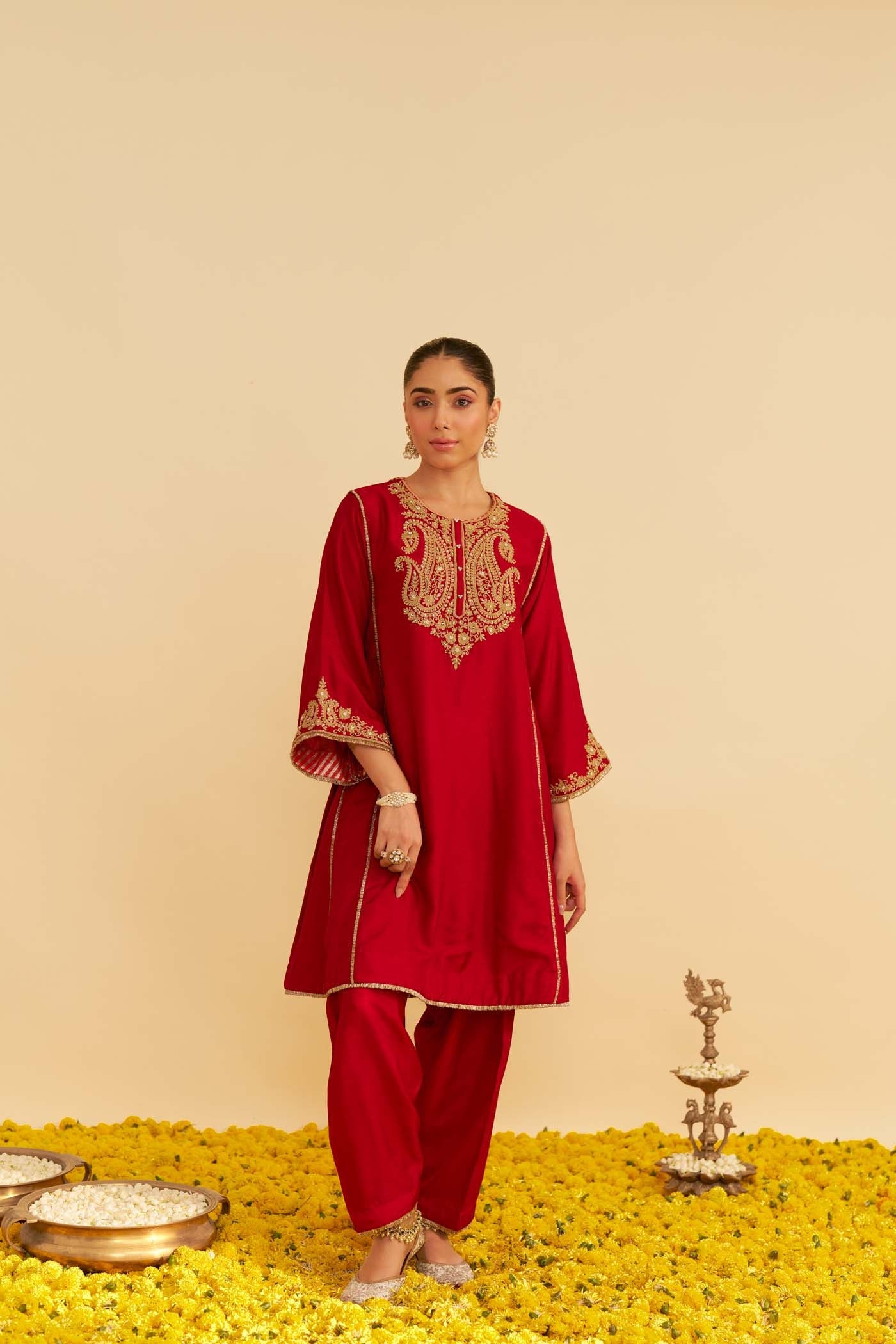 AYRA - DEEP RED SHORT CHAUGA WITH SALWAR (Lxrts)