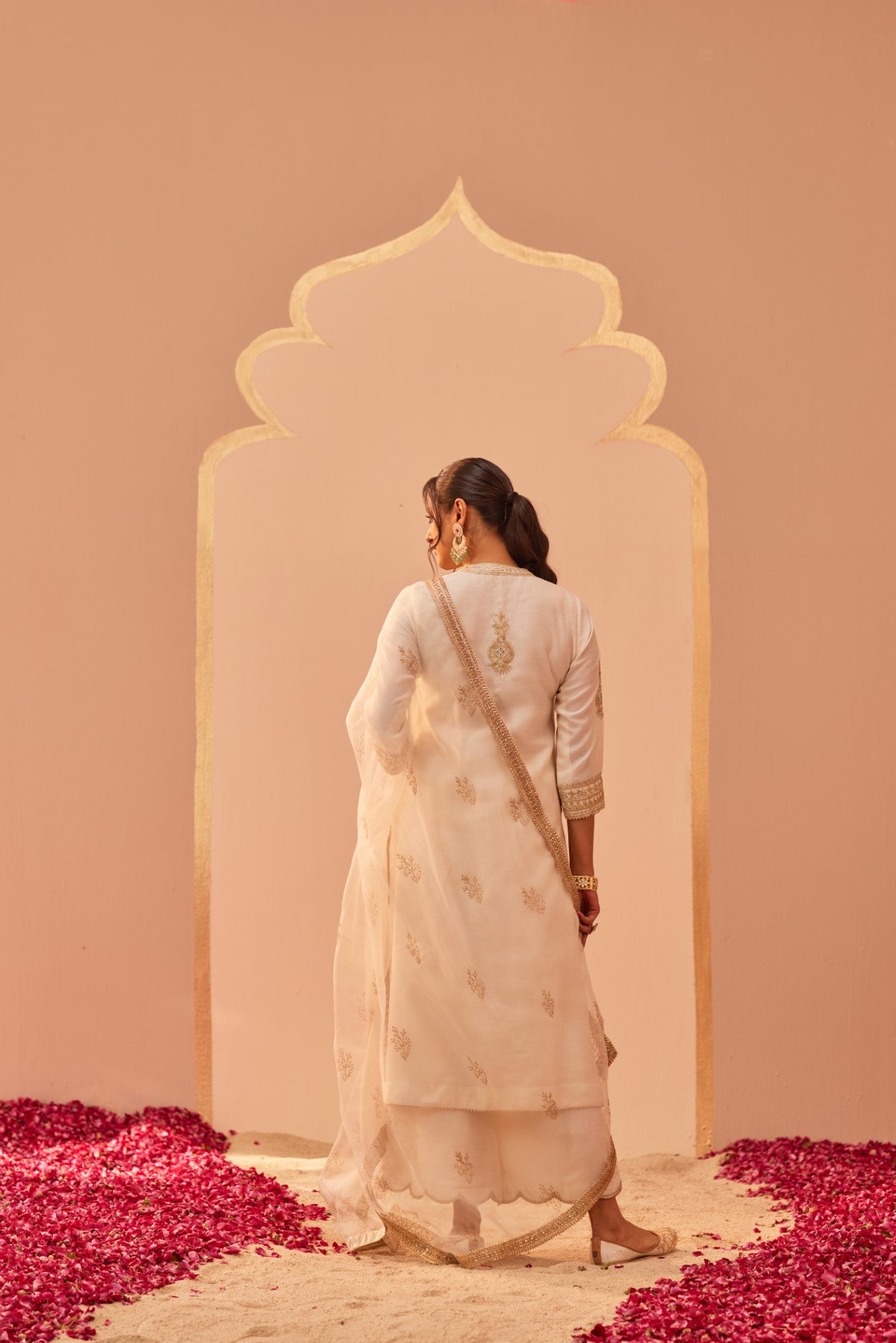 Zaniab - Daisy Ivory Kurta Set (LXRTS)