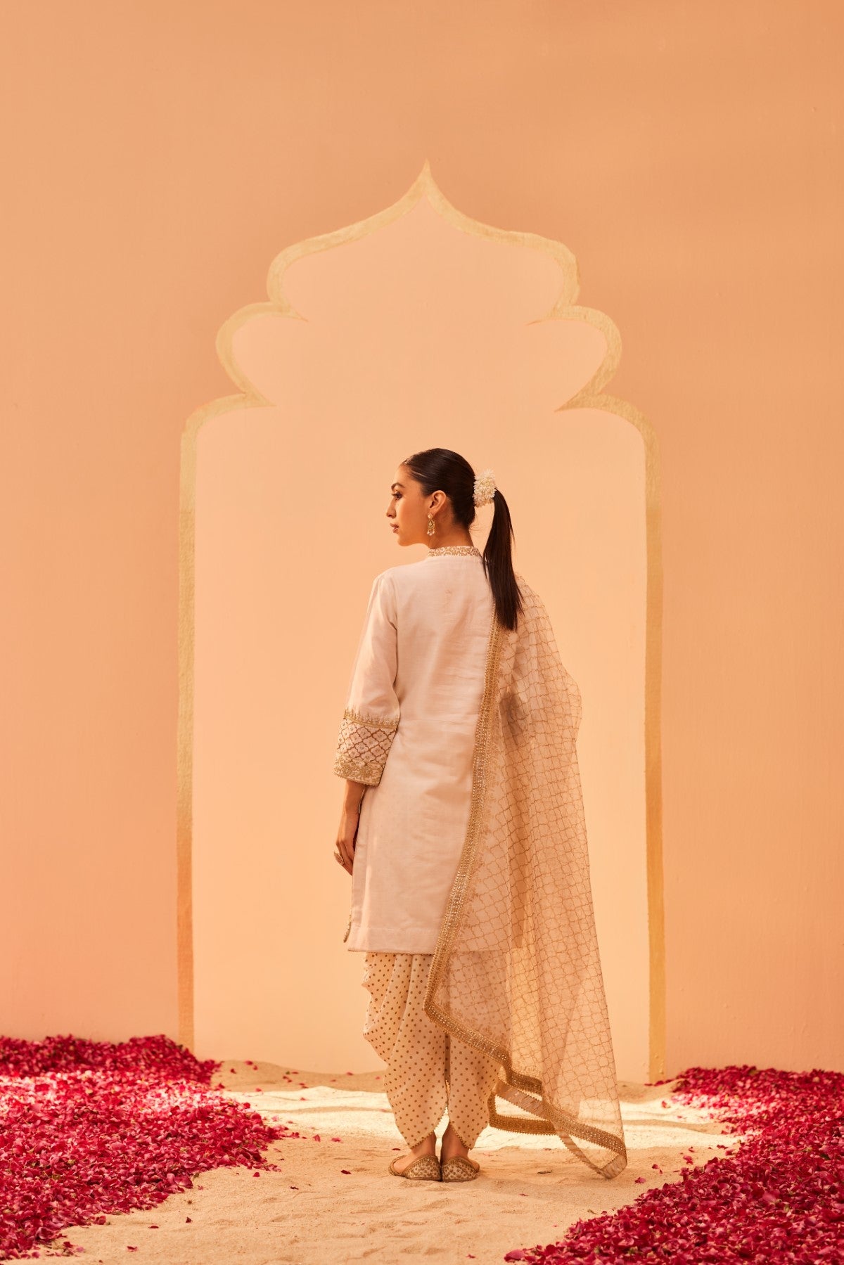 Faheeda - Daisy Ivory Kurta Set (LXRTS)