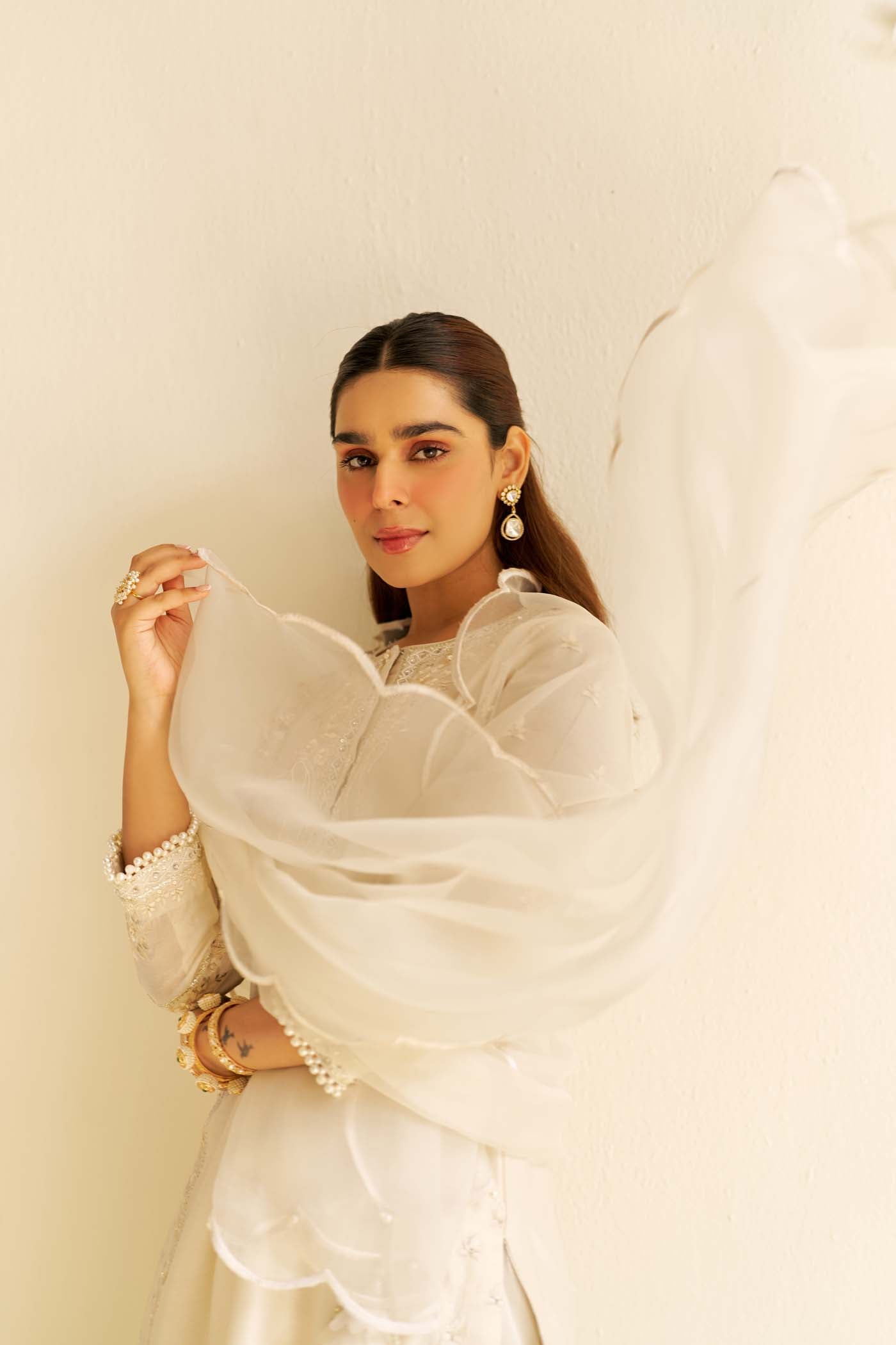 ZAISHA - SHORT KURTA WITH DHOTI