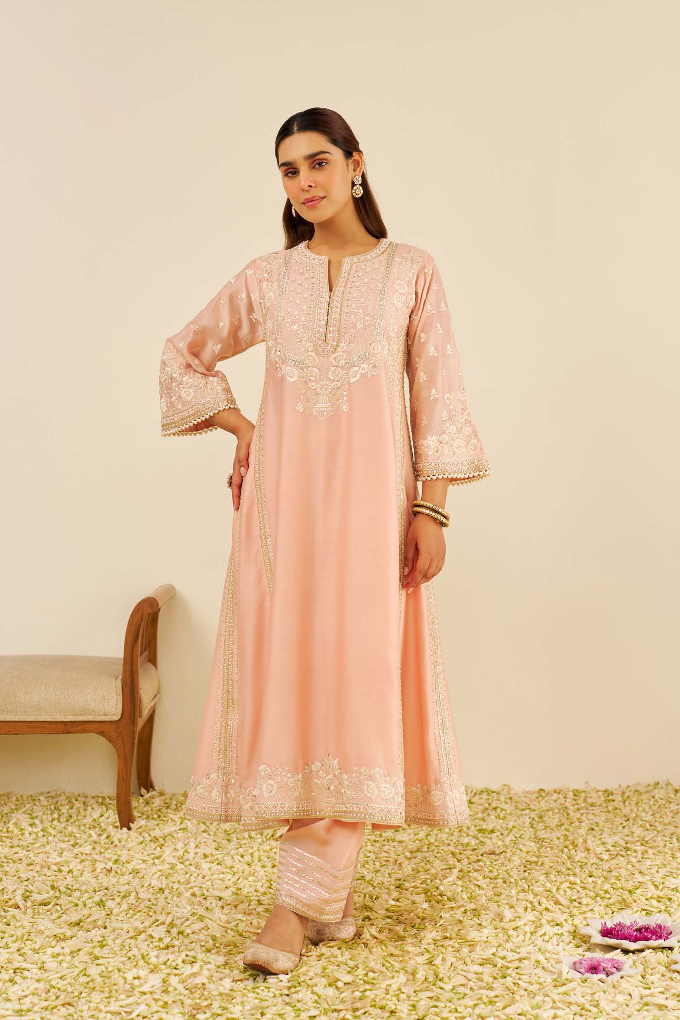 MAAROOFA - LONG CHAUGA WITH SALWAR