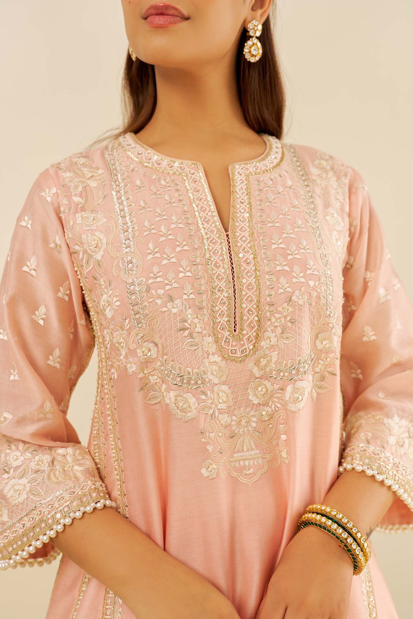 MAAROOFA - Off Rose LONG CHAUGA WITH SALWAR (LXRTS)