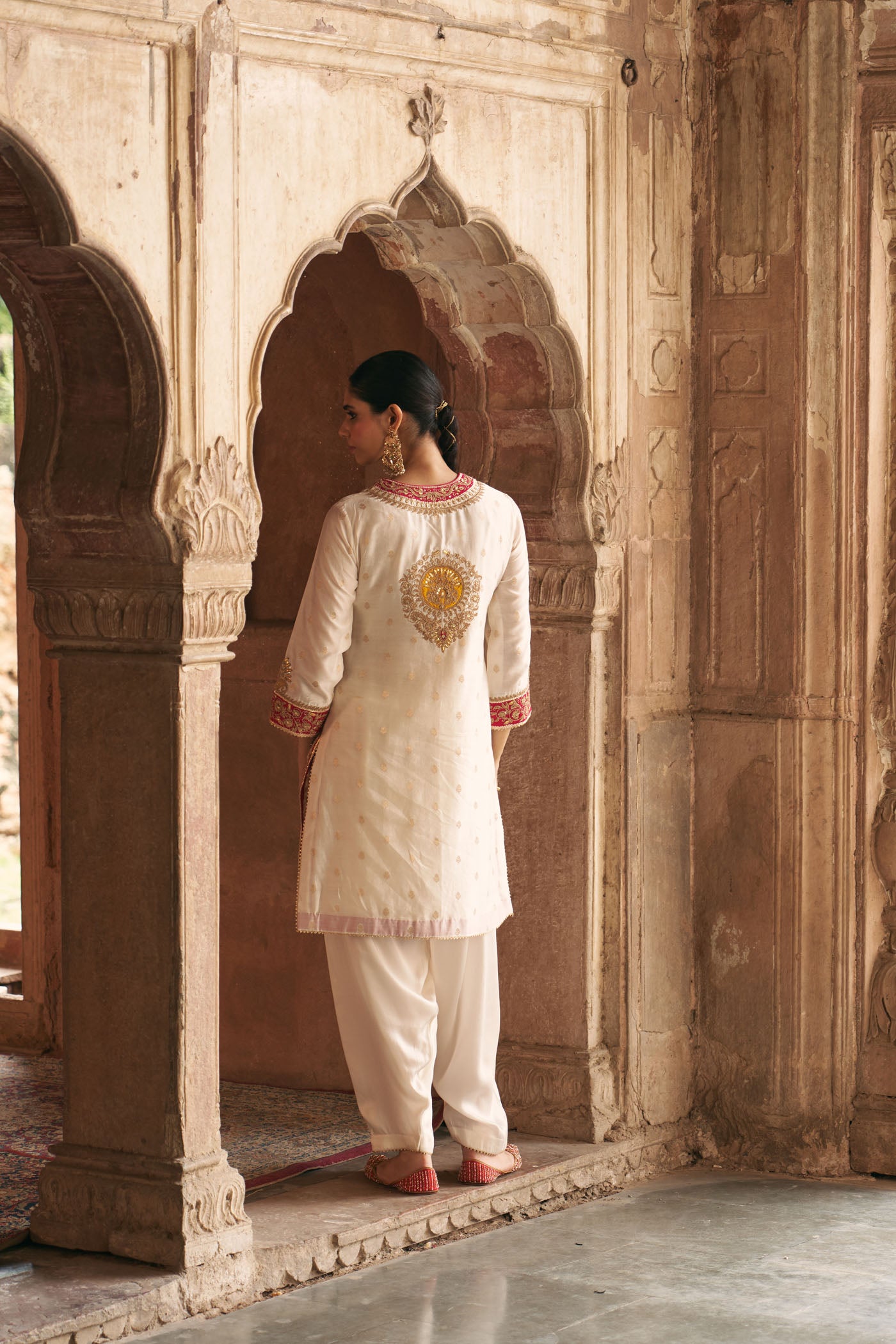 ANILA - DAISY IVORY SHORT KURTA WITH SALWAR