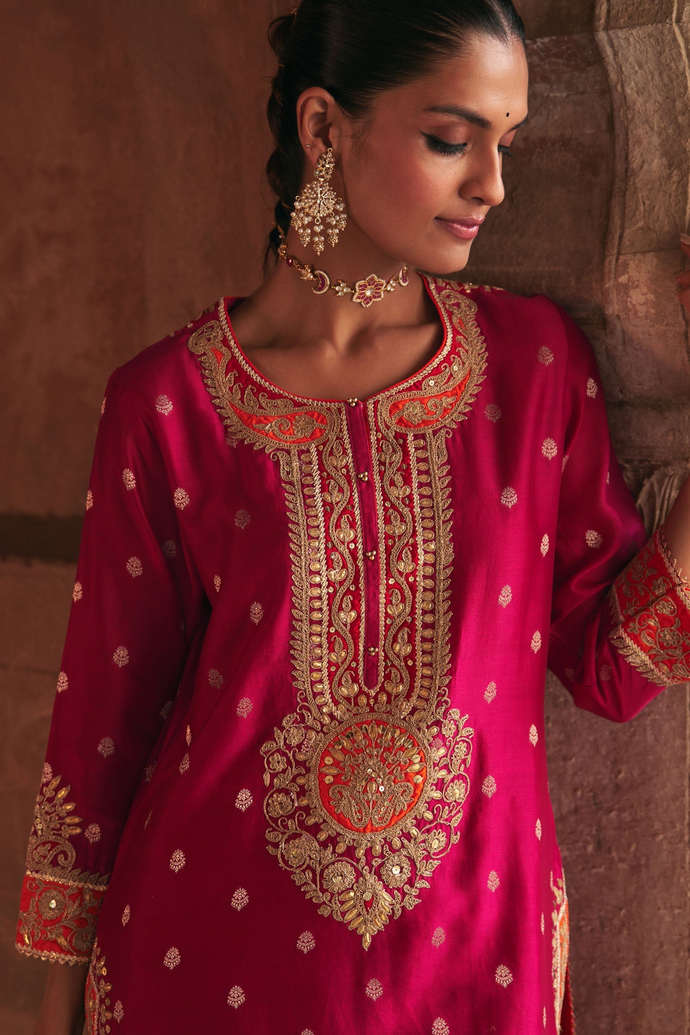 ANILA - HOTPINK SHORT KURTA WITH SALWAR (Lxrts)