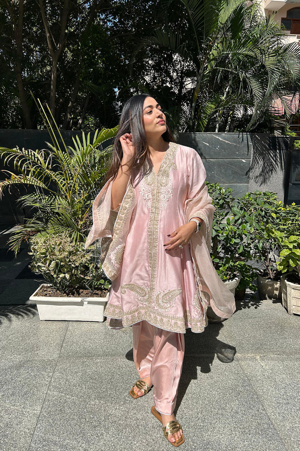 Anisha Sethi In Fajr- Blush Pink