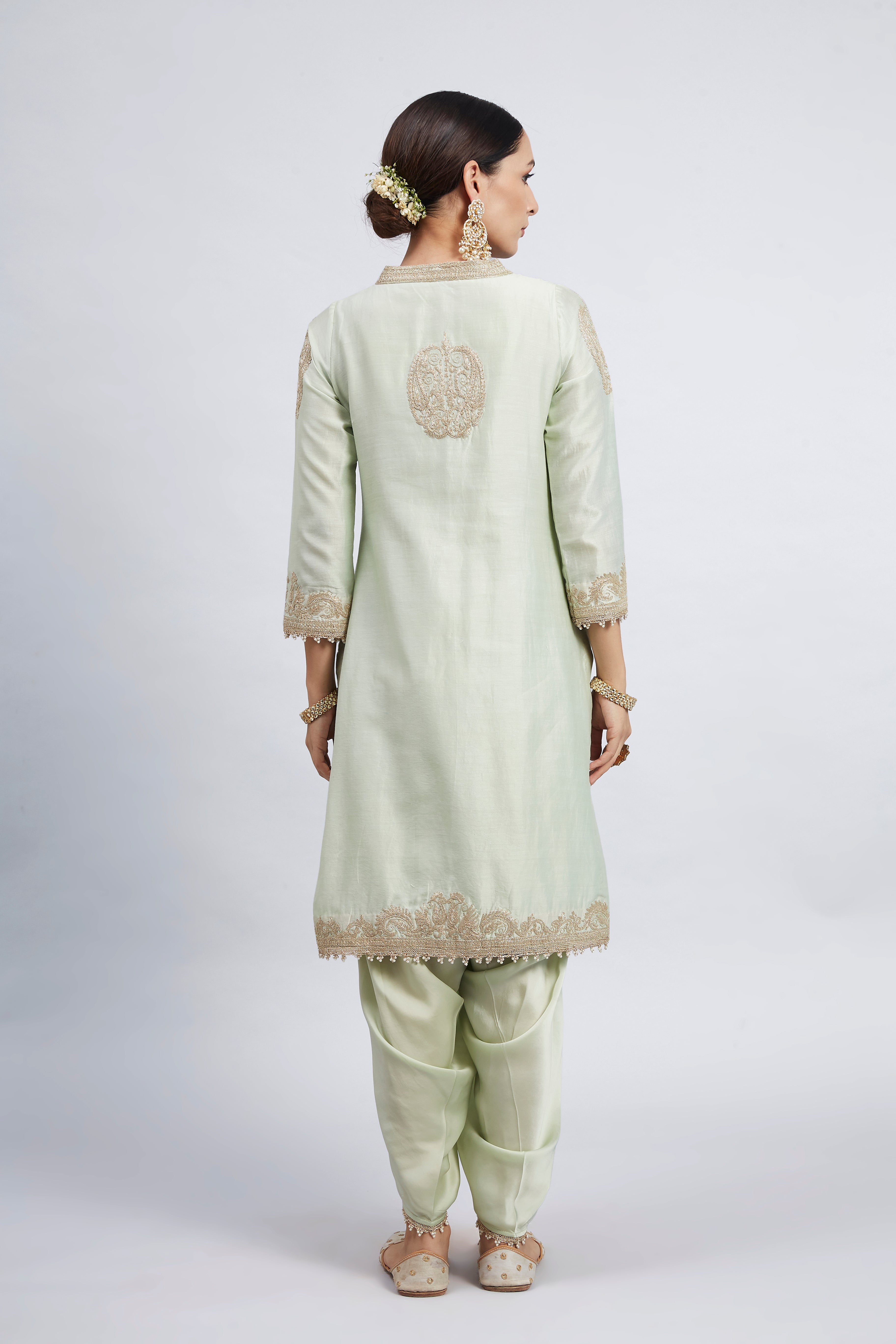 Aabisah- Mint Green Embroidered Kurta With Dhoti