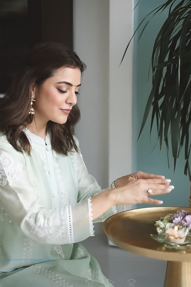 Nisha Aggarwal In Ayanna - Frosty green short kurta with dhoti