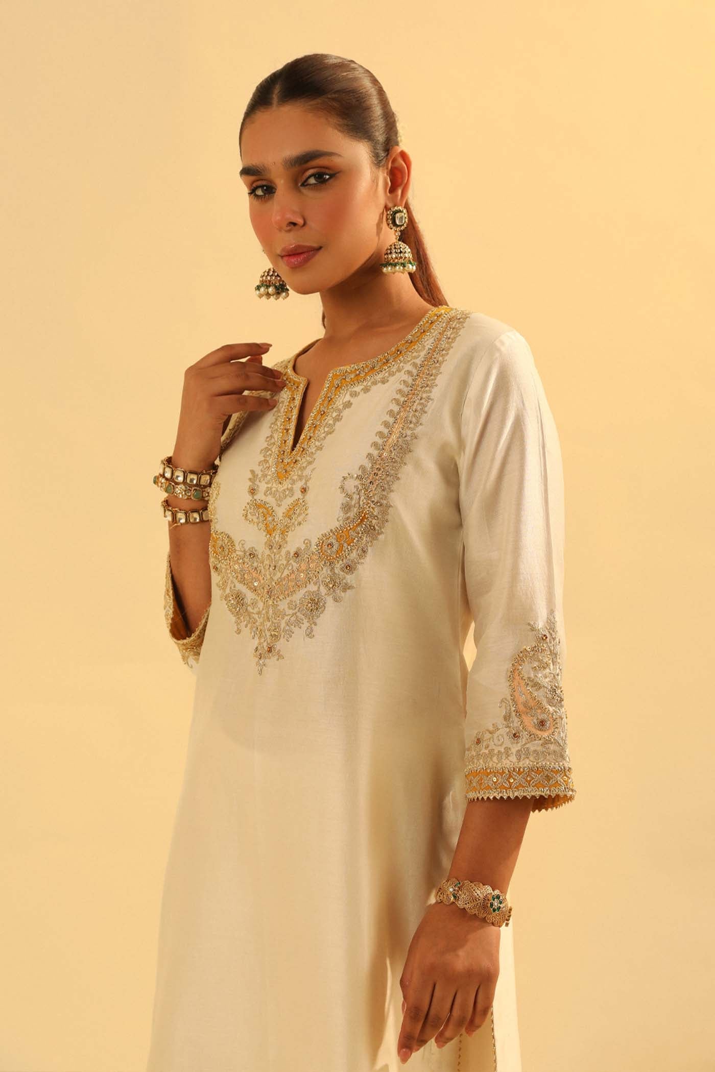 Aashna - Dailsy Ivory Short Kurta with Dhoti (Lxrts)