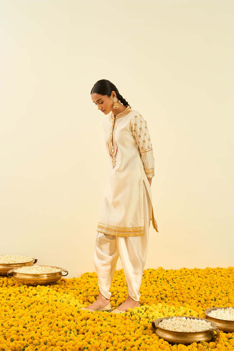 Aminah Daisy Ivory Kurta with Dhoti