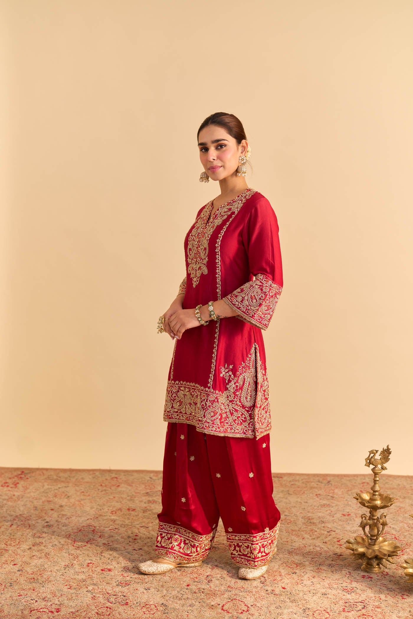 Dua Deep red Dabka Zardozi Embroidered Short kurta Set