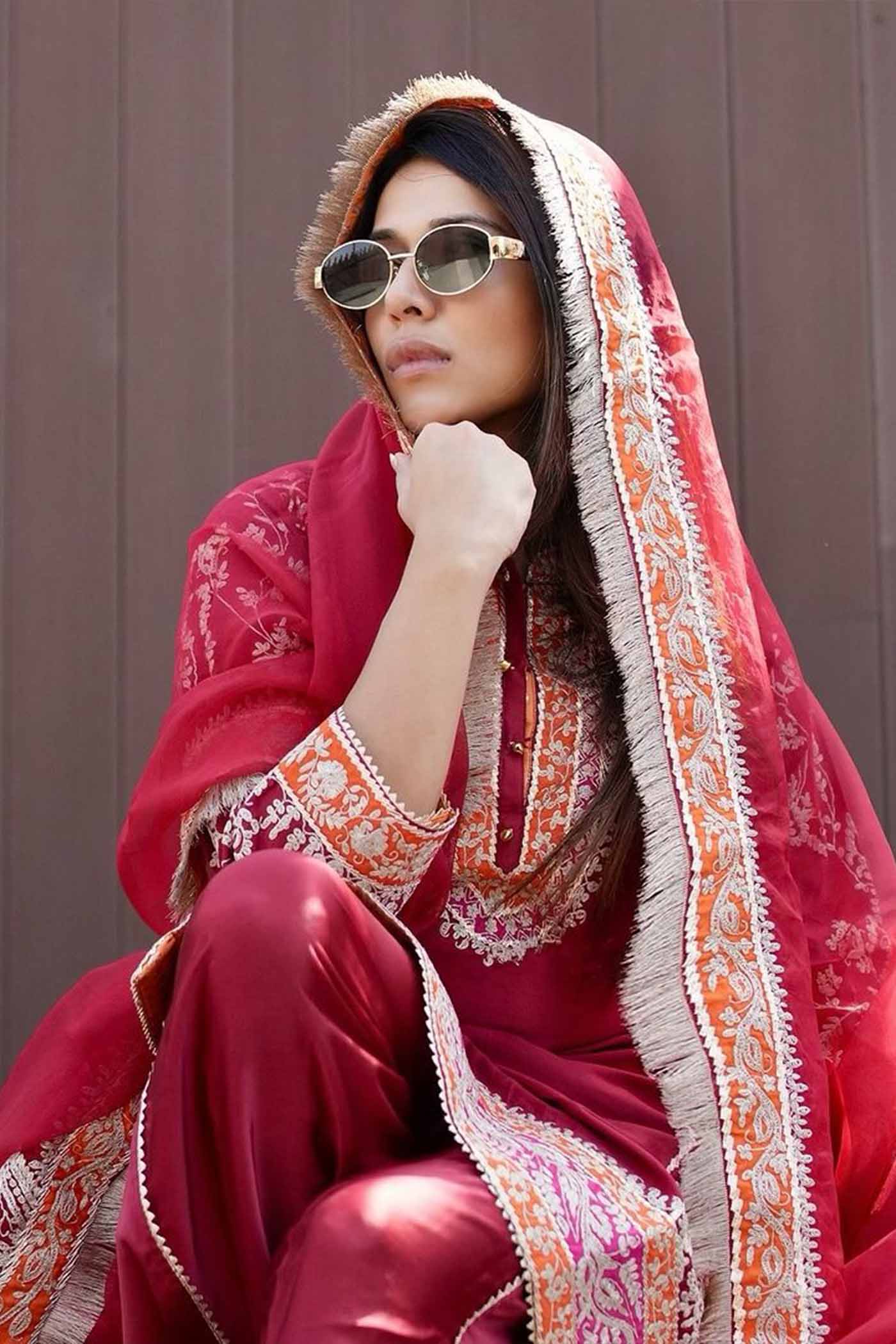 MEHNOOR - DEEP RED KURTA WITH DHOTI (LXRTS)