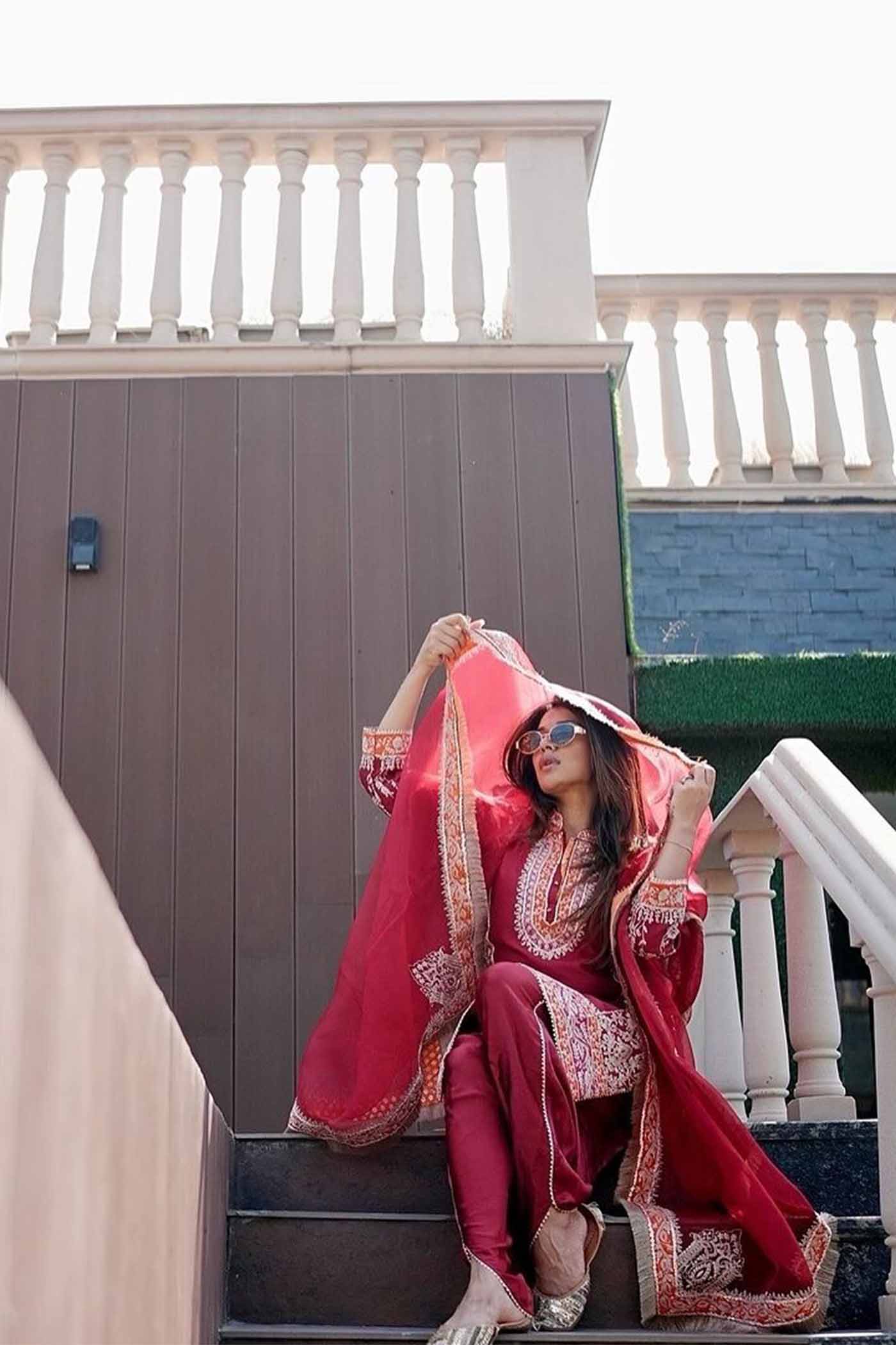 Ahana Mehrotra In MEHNOOR - DEEP RED KURTA WITH DHOTI