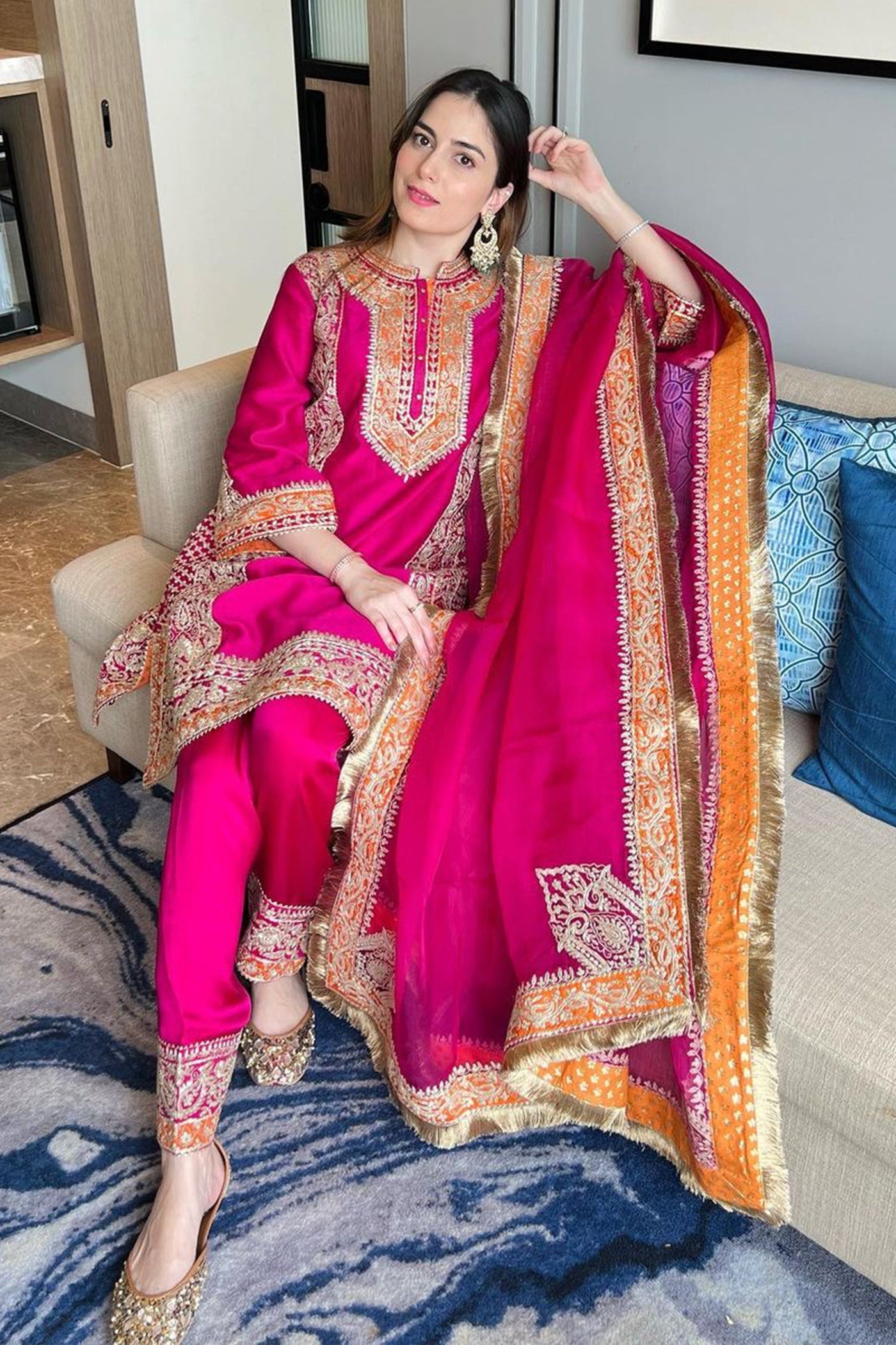 JANNAT KHAN IN NAAYAAB - HOTPINK SHORT KURTA WITH SALWAR AND DUPATTA