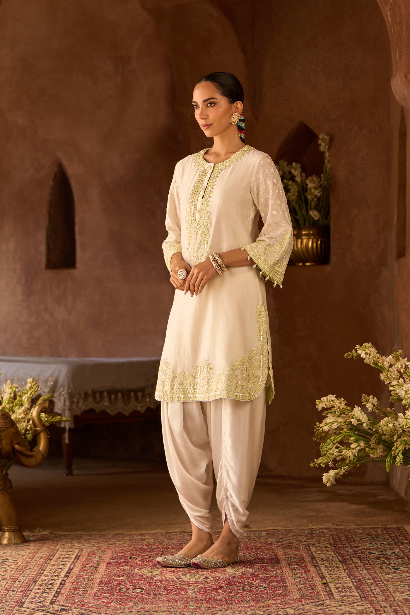 RUHI - DAISY IVORY WITH MINT GREEN SHORT KURTA AND DHOTI (LXRTS)