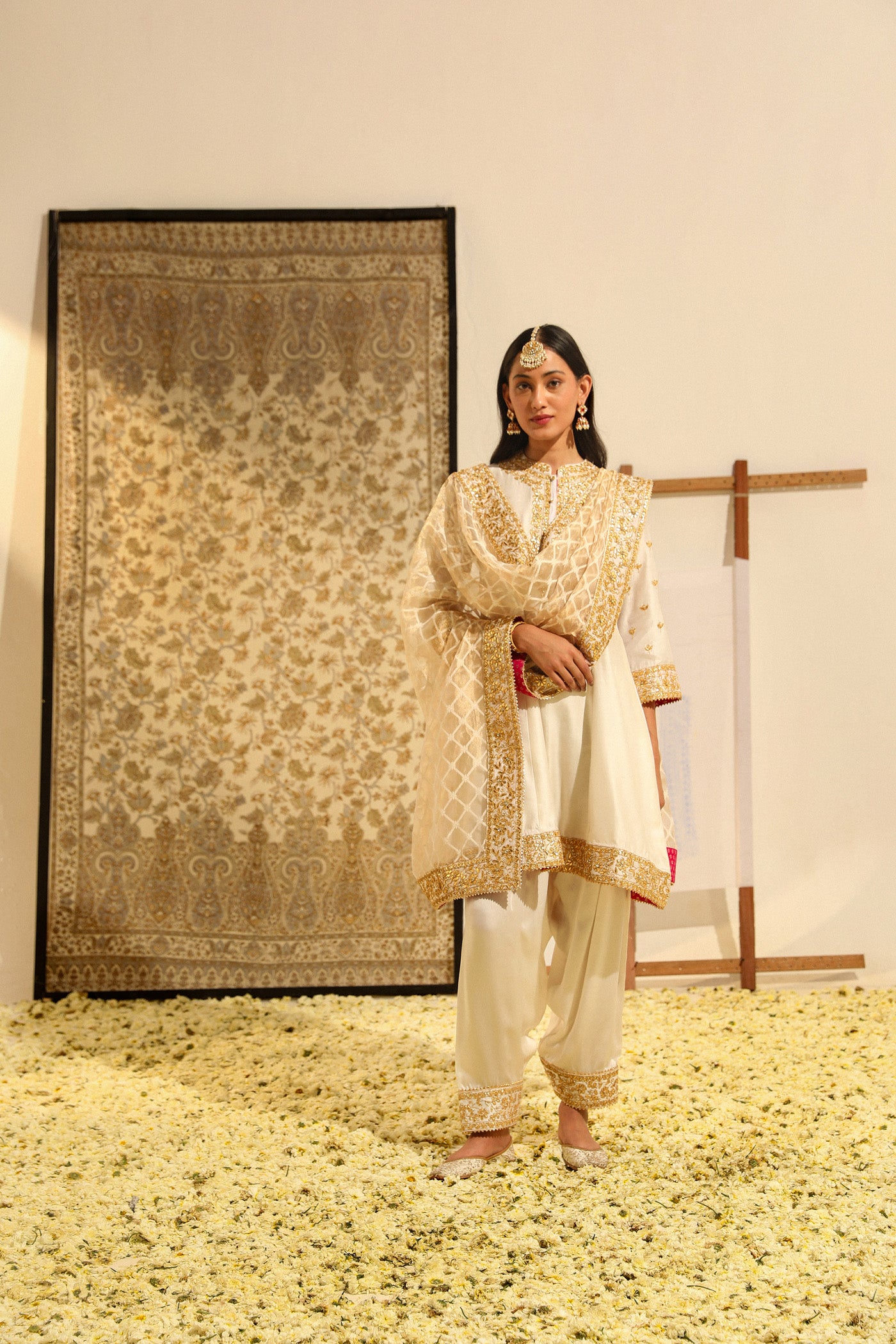 Intezaar - Daisy Ivory Hand Embroidered Short A-line kurta with Salwar and dupatta