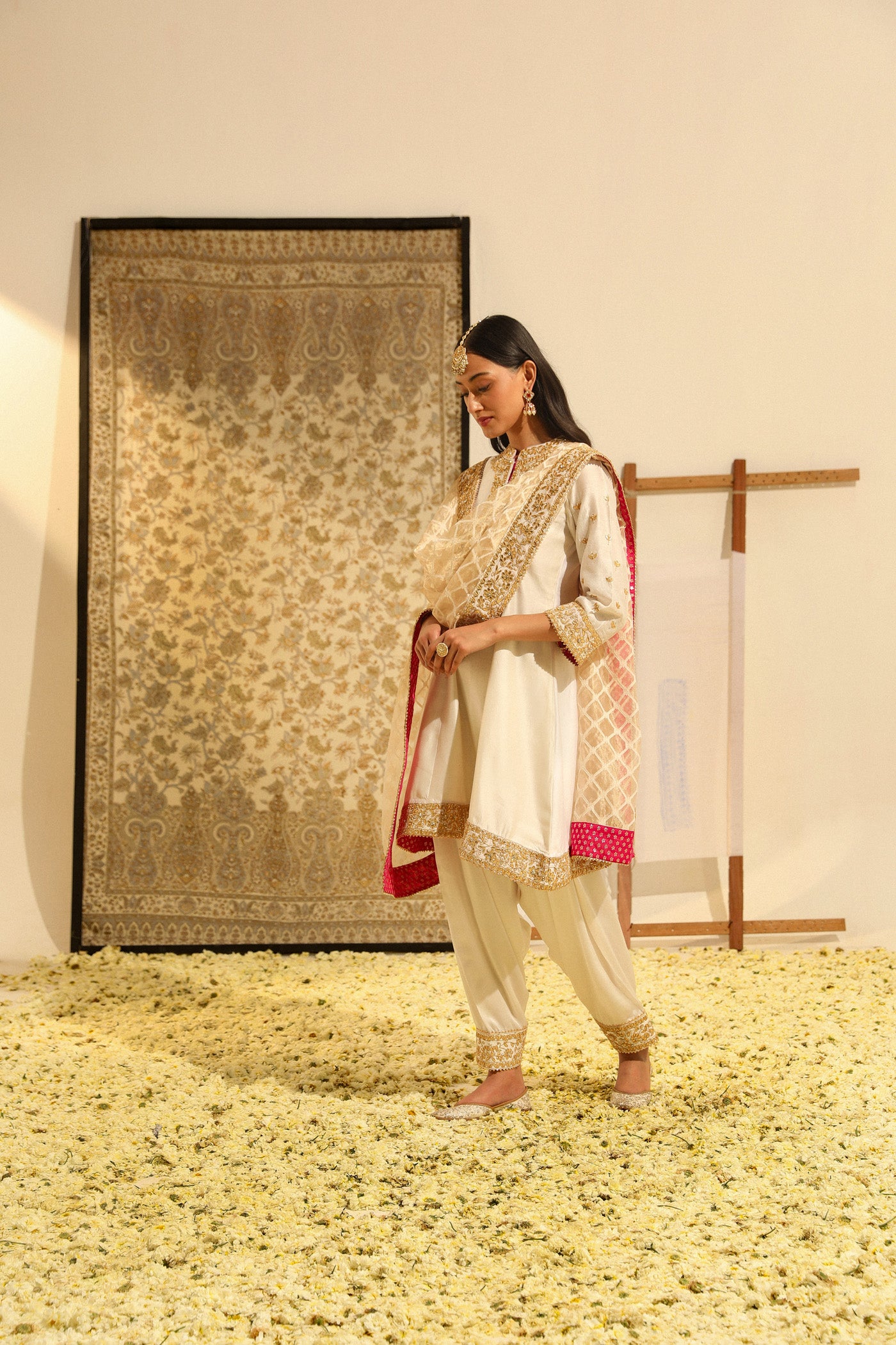 Intezaar - Daisy Ivory Hand Embroidered Short A-line kurta with Salwar and dupatta