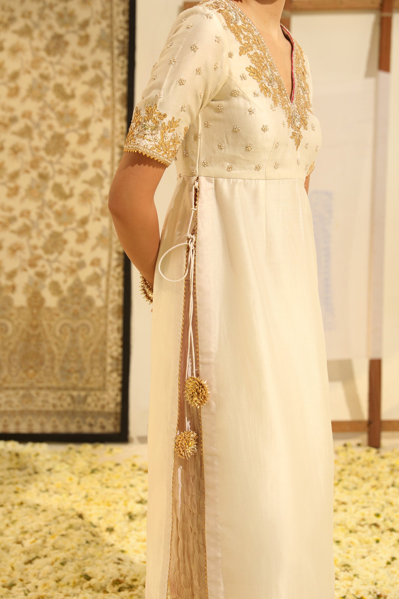 Shahnawaz - Daisy Ivory Hand Embroidered Long kurta with crushed silk skirt and dupatta