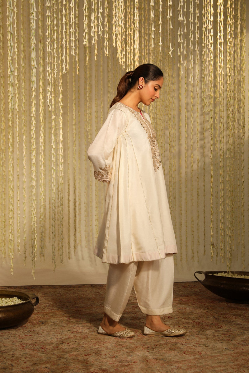 MEHER - DAISY IVORY SHORT CHOGA WITH SALWAR (LXRTS)