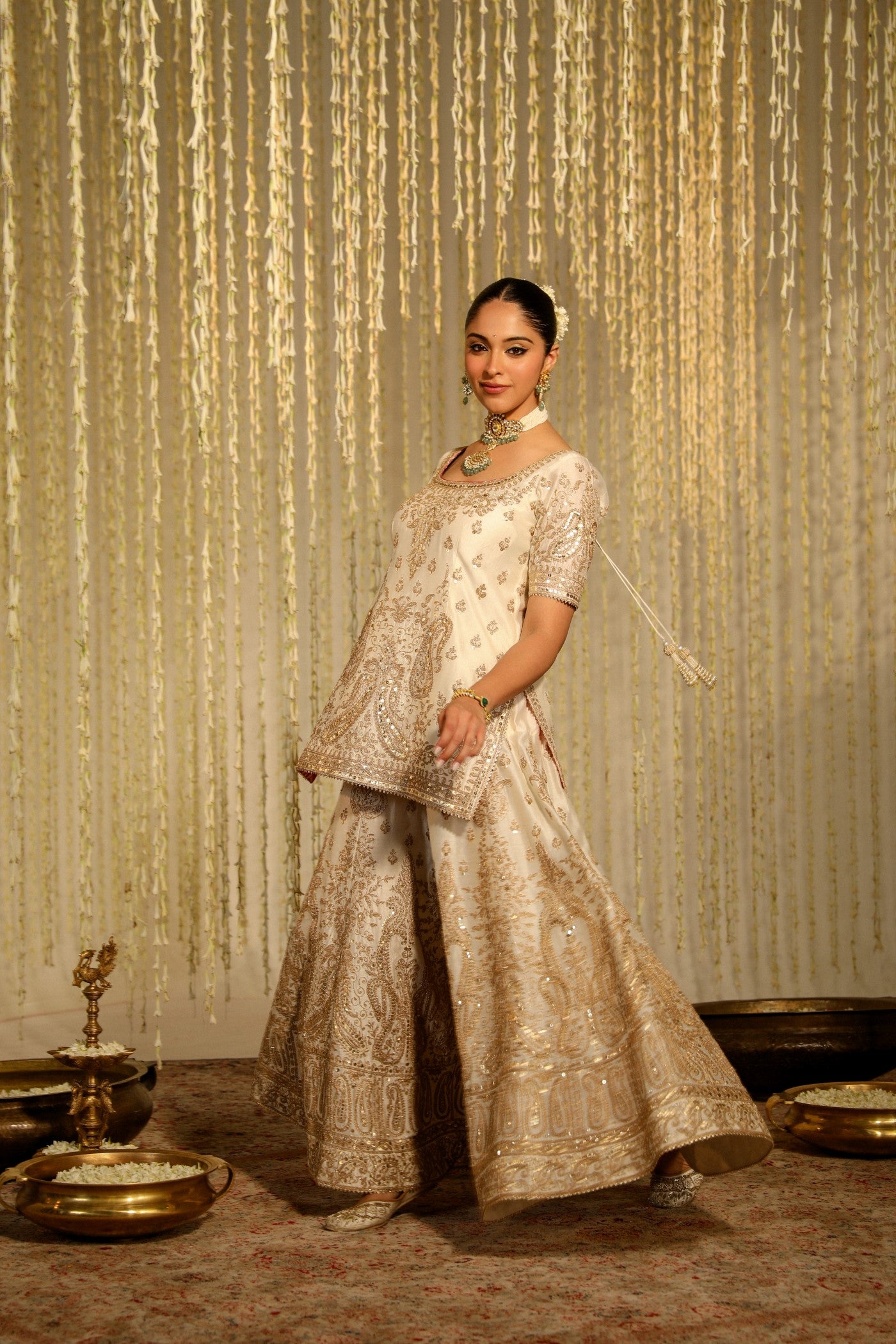 MAZNEEN - DAISY IVORY LEHENGA