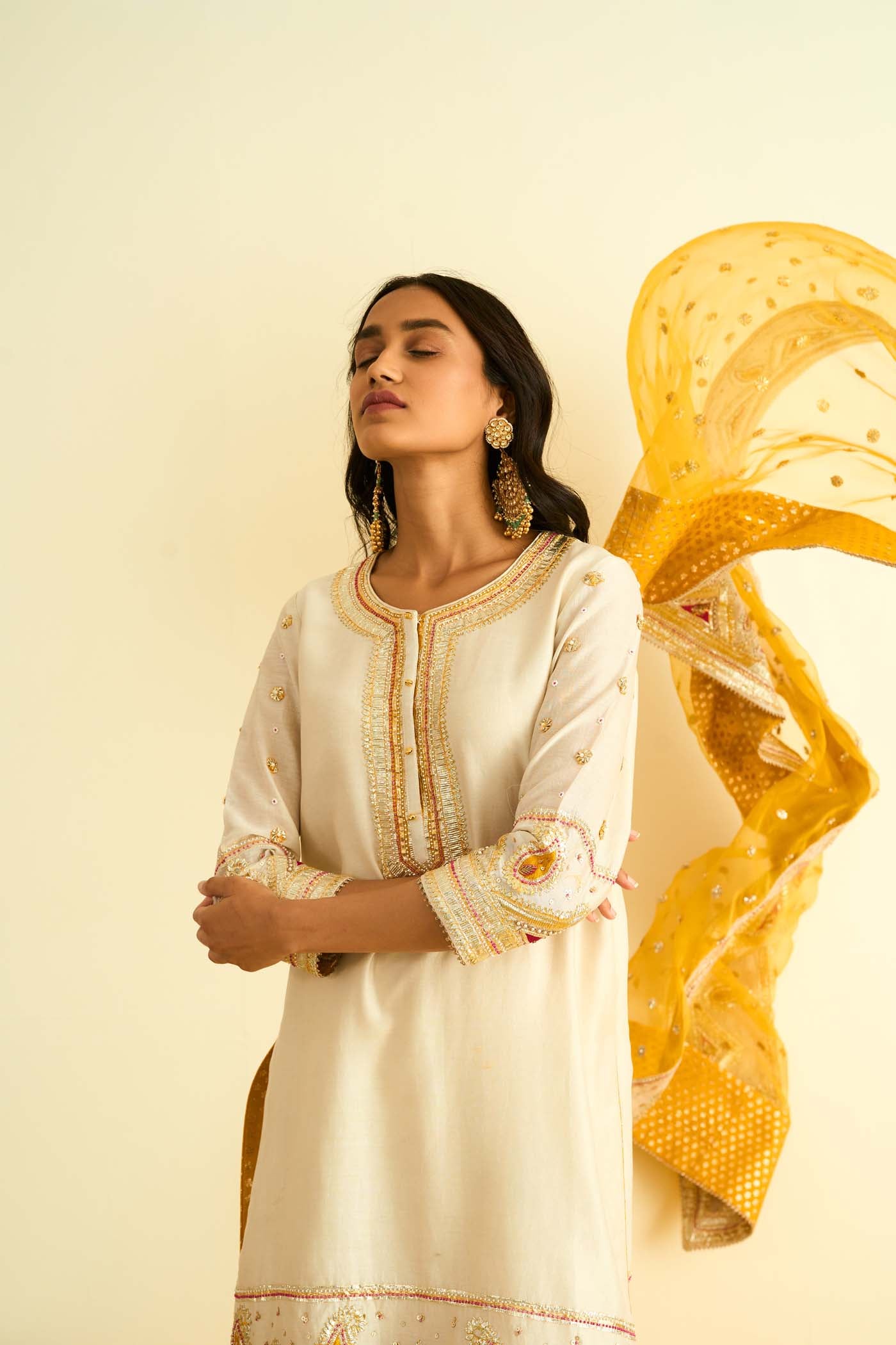 Shafna Daisy Ivory short kurta with garara and dupatta