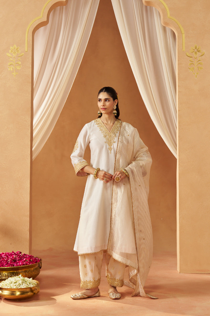Liana Daisy Ivory Chauga with Salwar