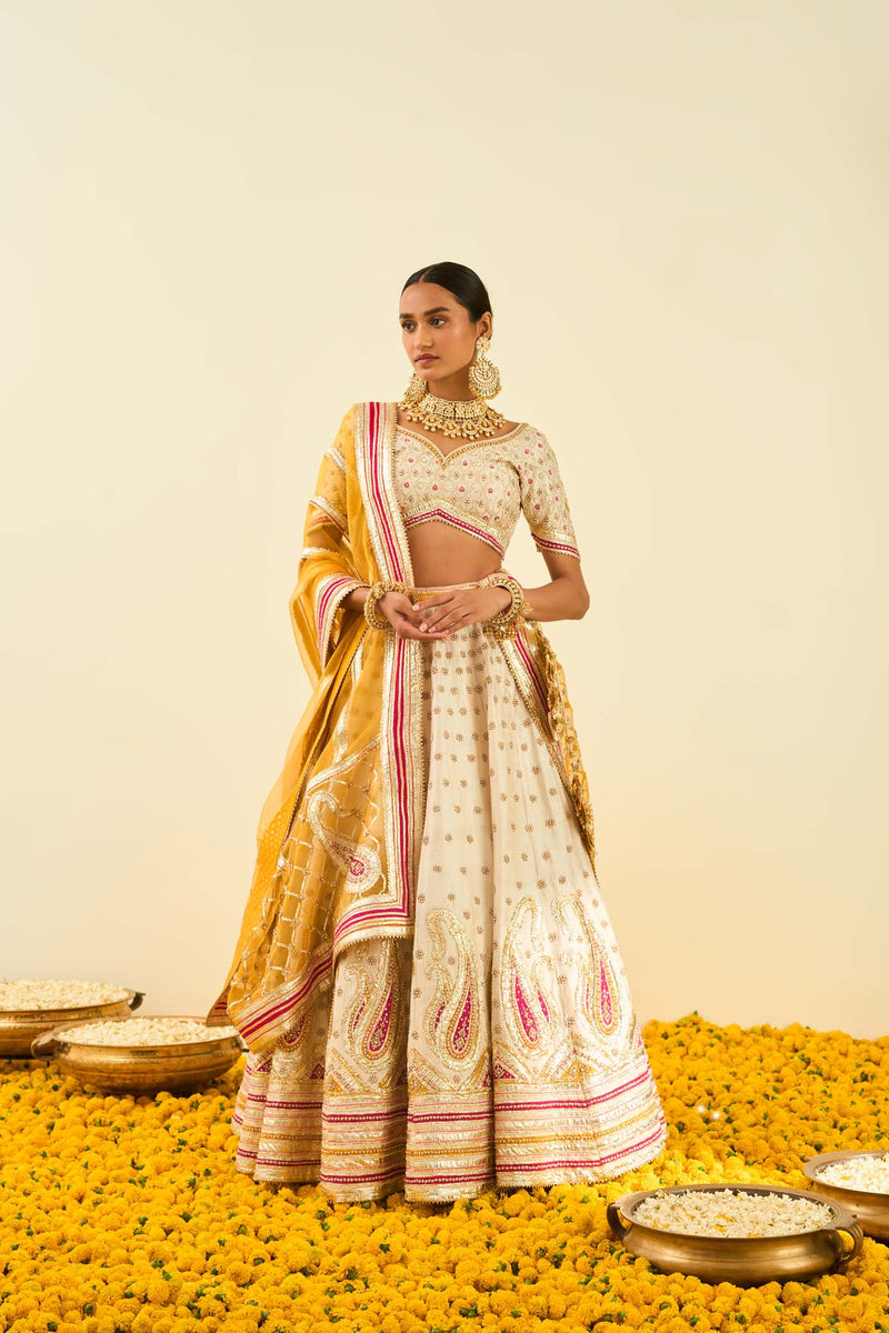 Shahnaz Daisy Ivory lehenga with blouse and dupatta