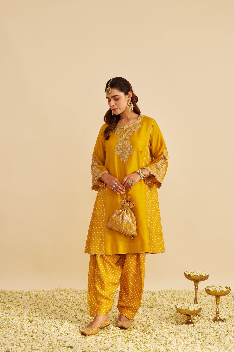 JERIAH - Heirloom Mustard SHORT CHAUGA WITH SALWAR