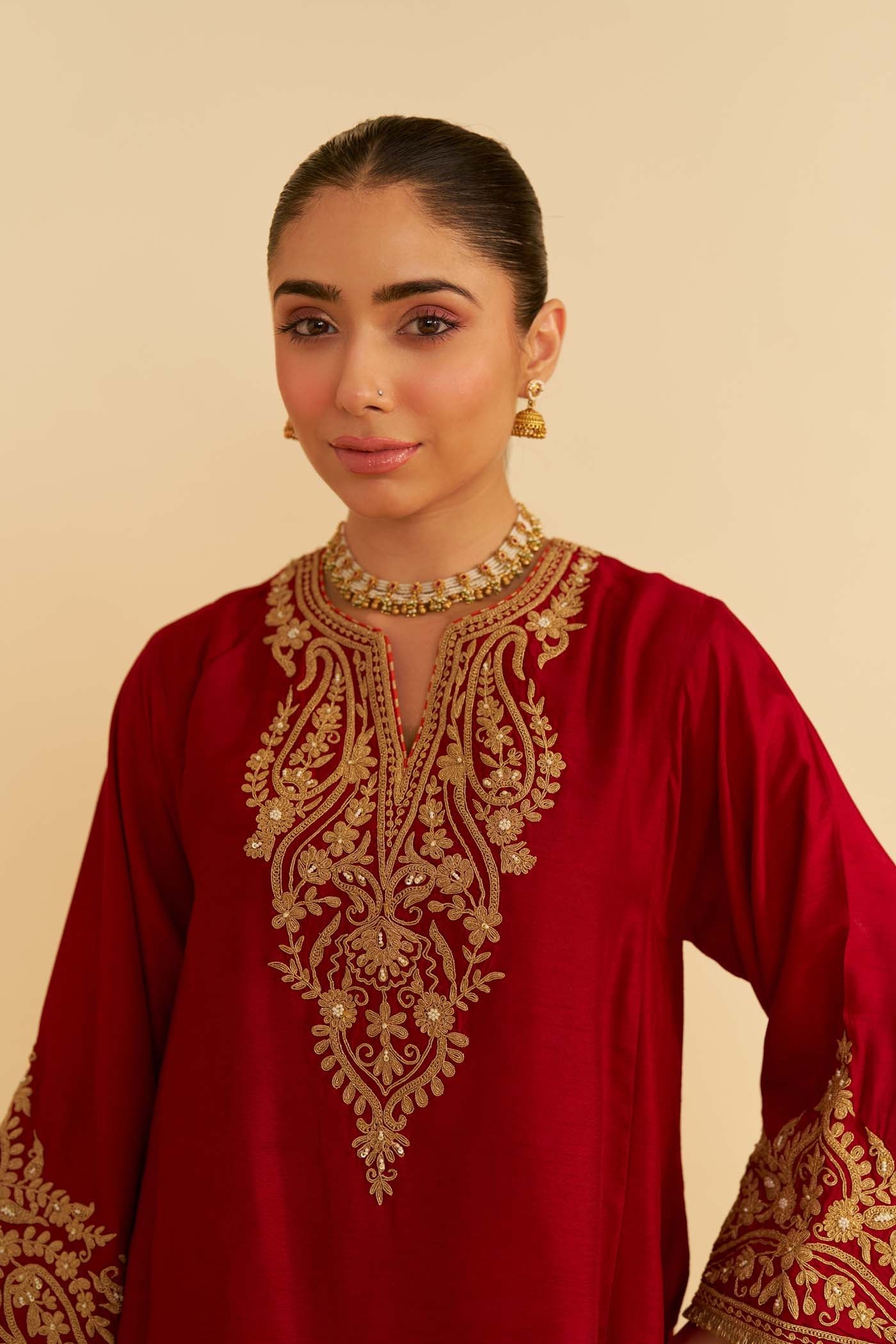 MARWA - DEEP RED SHORT CHAUGA WITH SALWAR (Lxrts)
