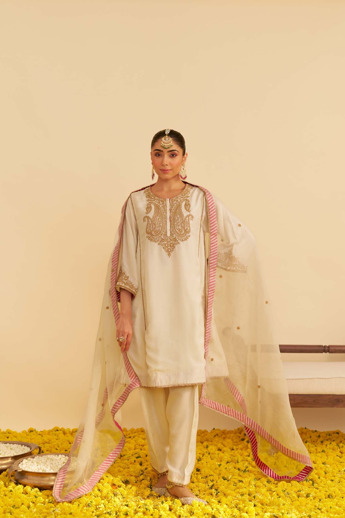 AYRA - DAISY IVORY SHORT CHAUGA WITH SALWAR