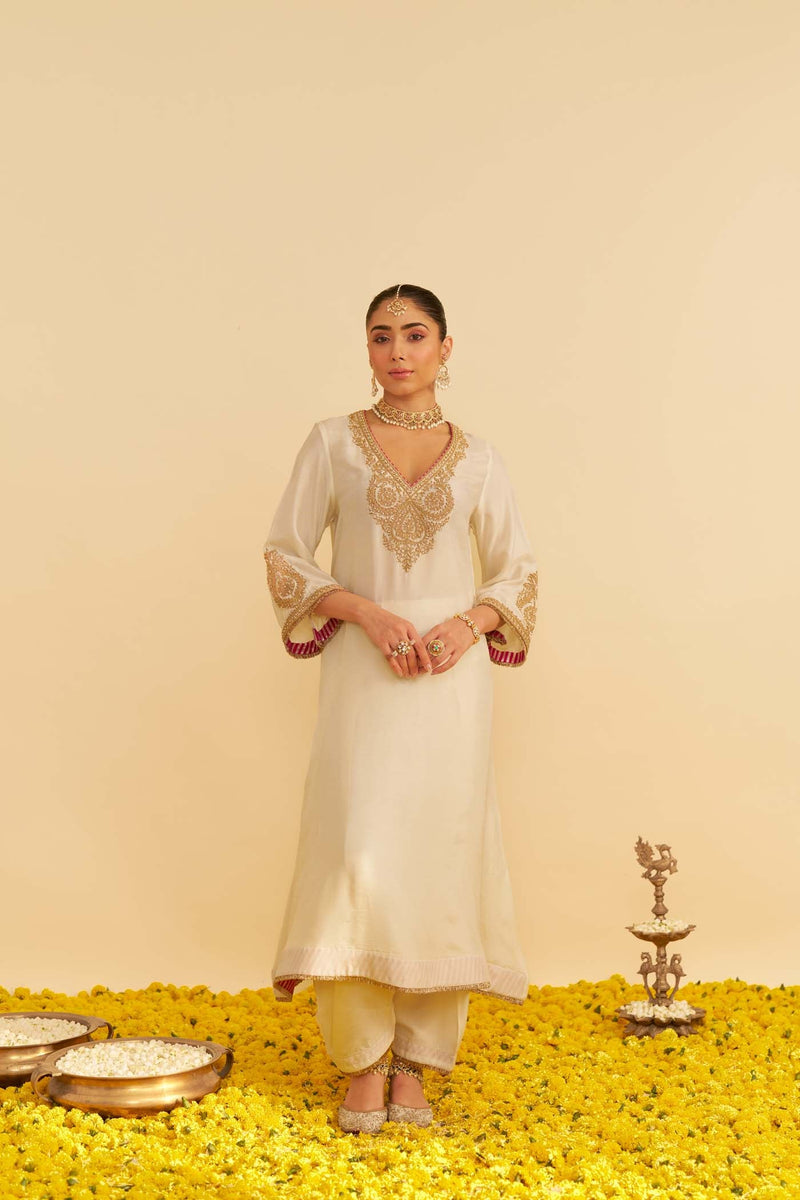 HAAYAT - DAISY IVORY LONG KAFTAN WITH SALWAR (Lxrts)