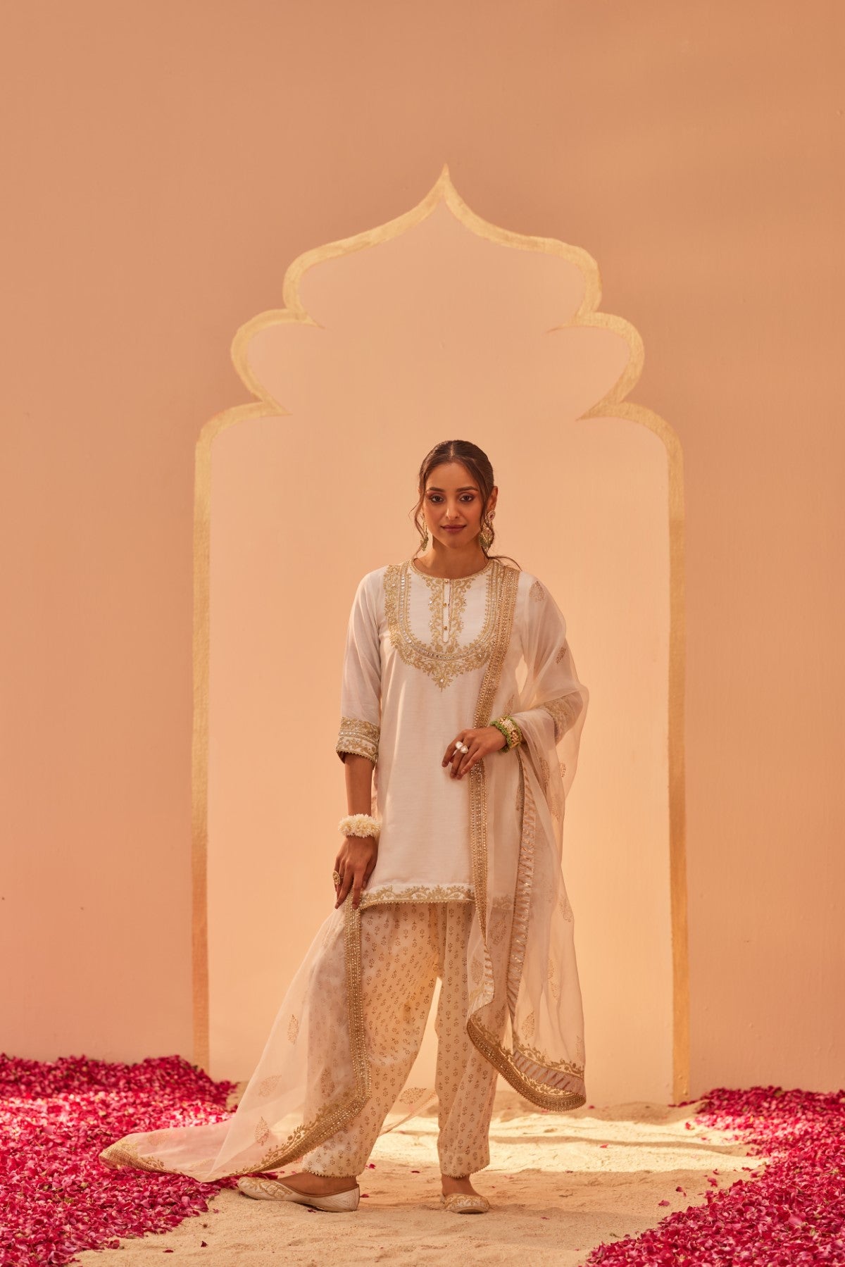Nafisah- Daisy Ivory Kurta Set (LXRTS)