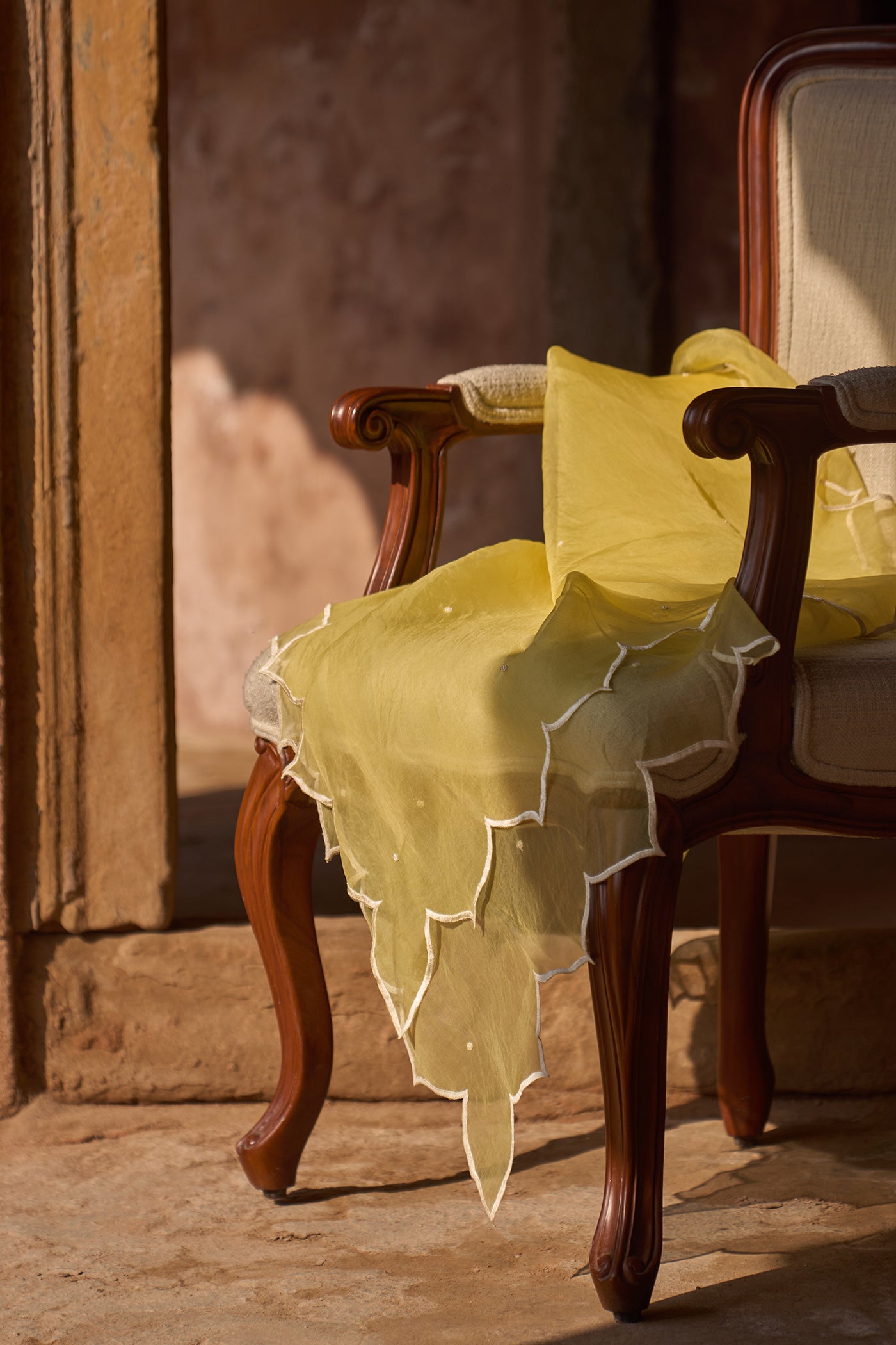 Light Dupatta with Scallop Emboridery