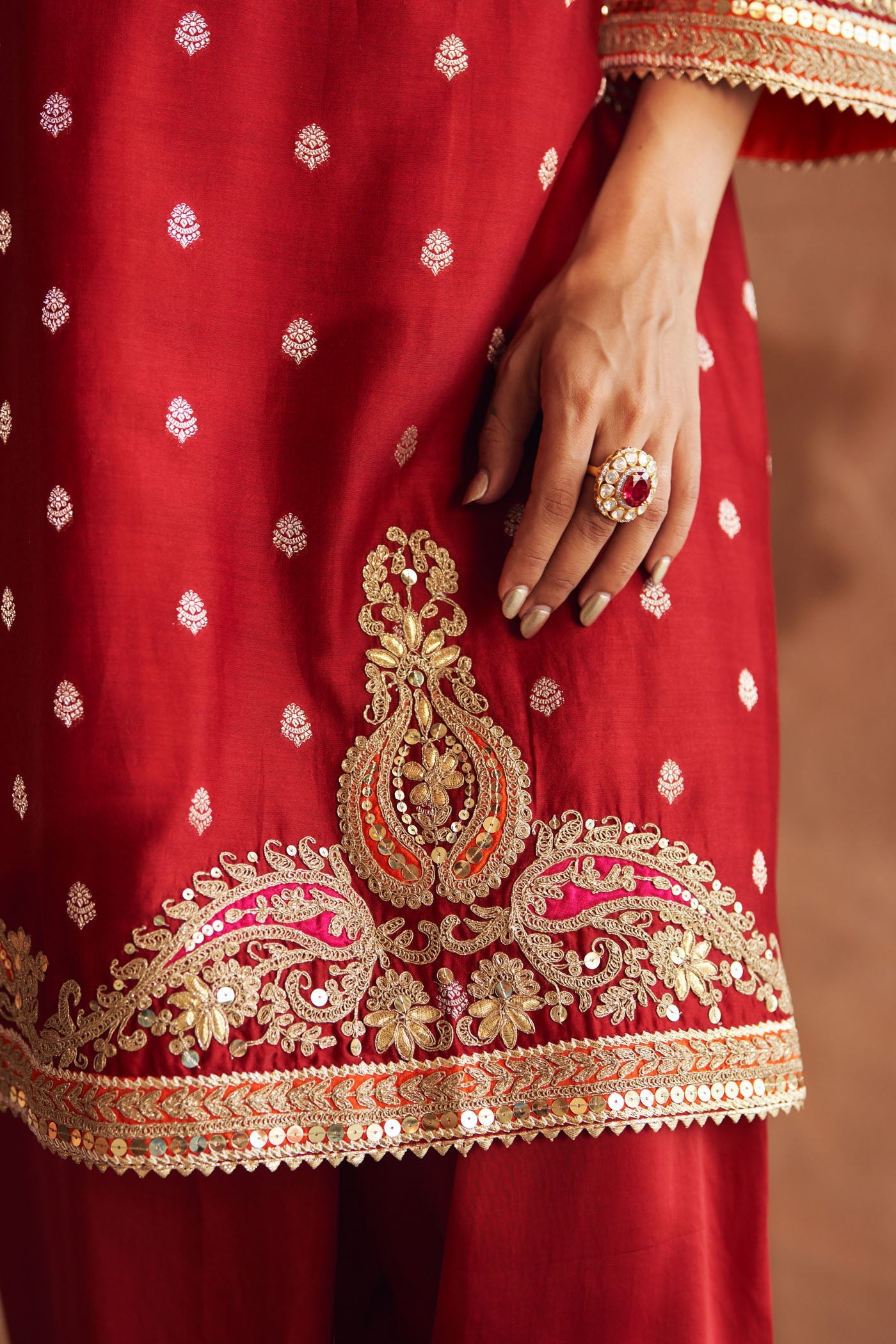 MEHWISH - DEEP RED SHORT KURTA WITH SALWAR AND DUPATTA (Lxrts)
