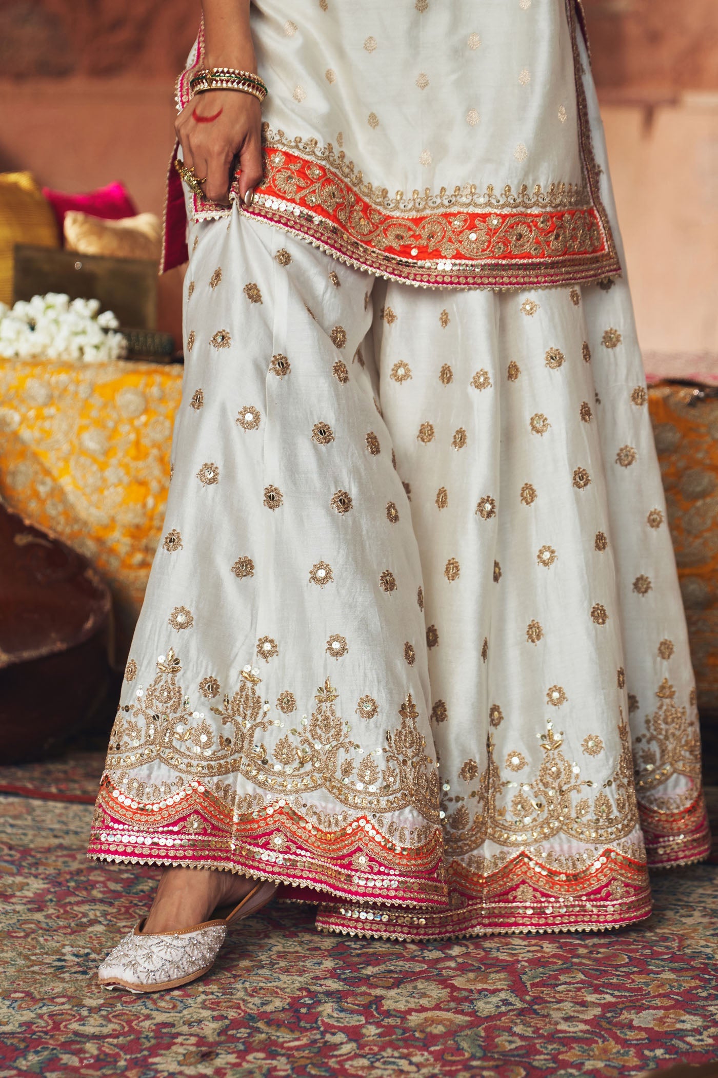 SAMREEN - DAISY IVORY SHORT KURTA WITH SHARARA AND DUPATTA (Lxrts)