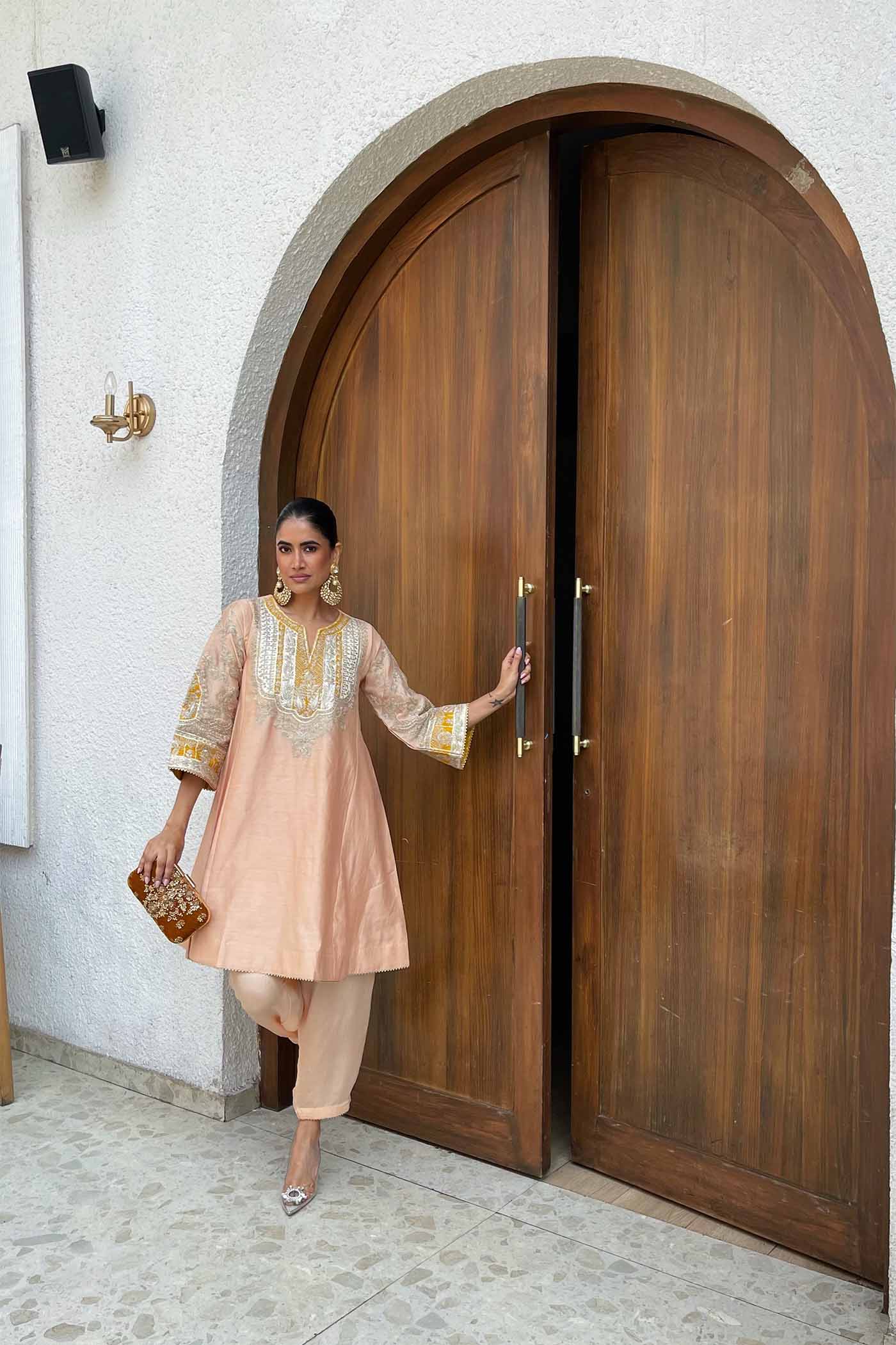 Alisha Pekha In MOHSINA - ROSE PINK SHORT KALIDAAR CHOGA WITH SALWAR