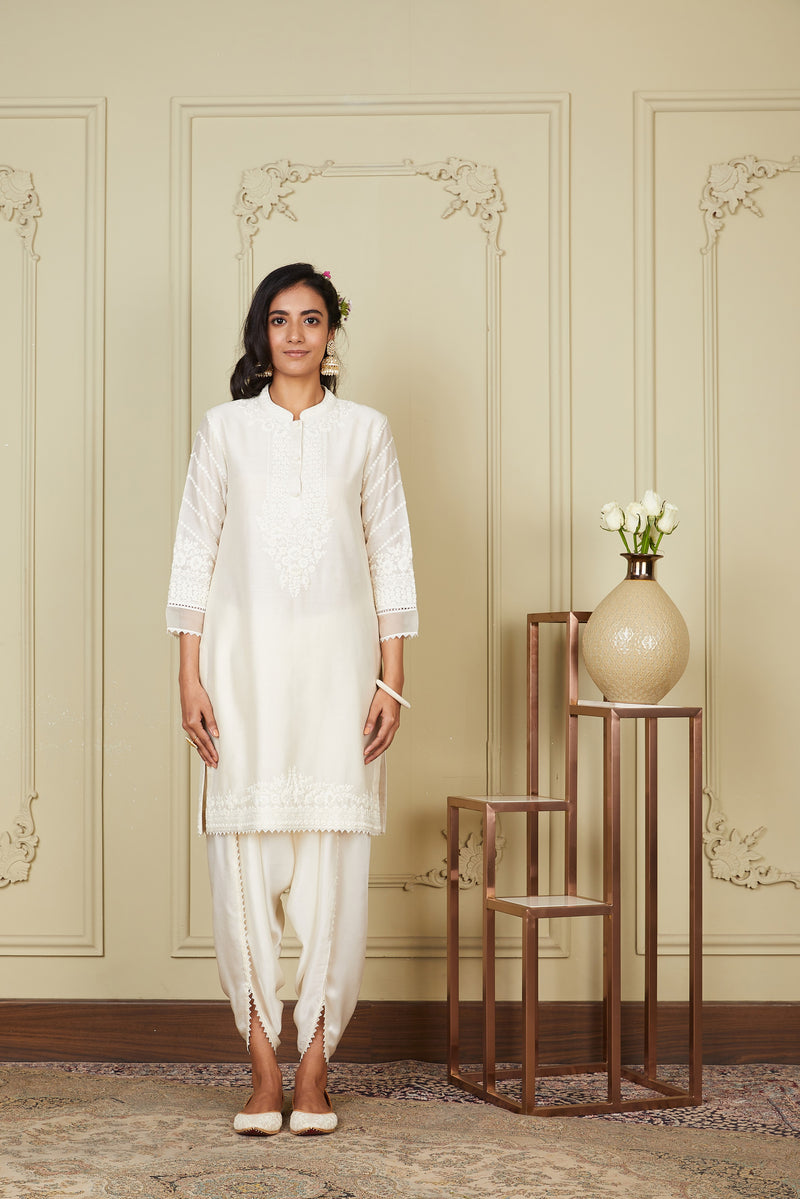 Ayika - Daisy Ivory Short kurta with dhoti