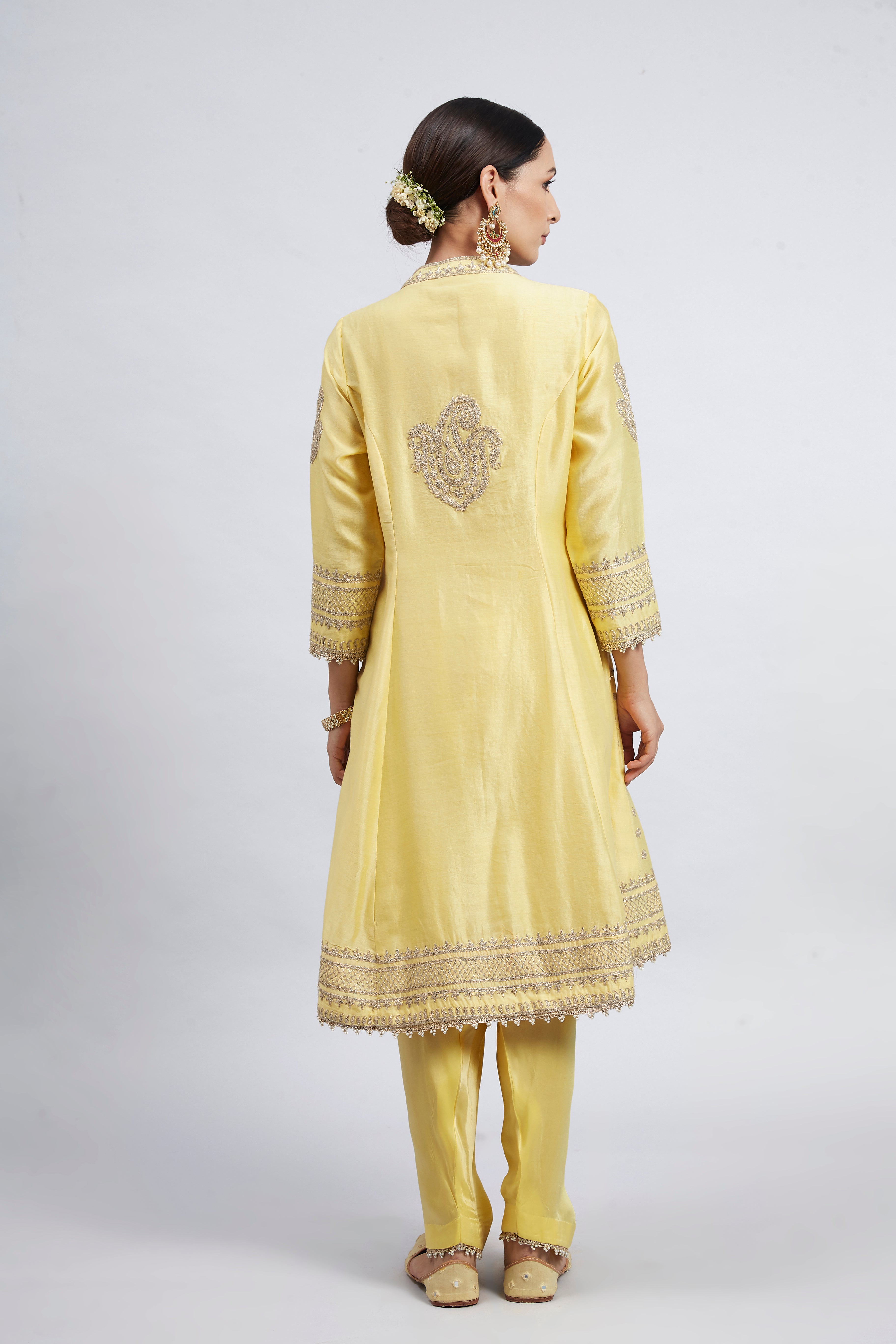 Naazira- Daffodil Yellow Tilla Embroidered Kurta Set