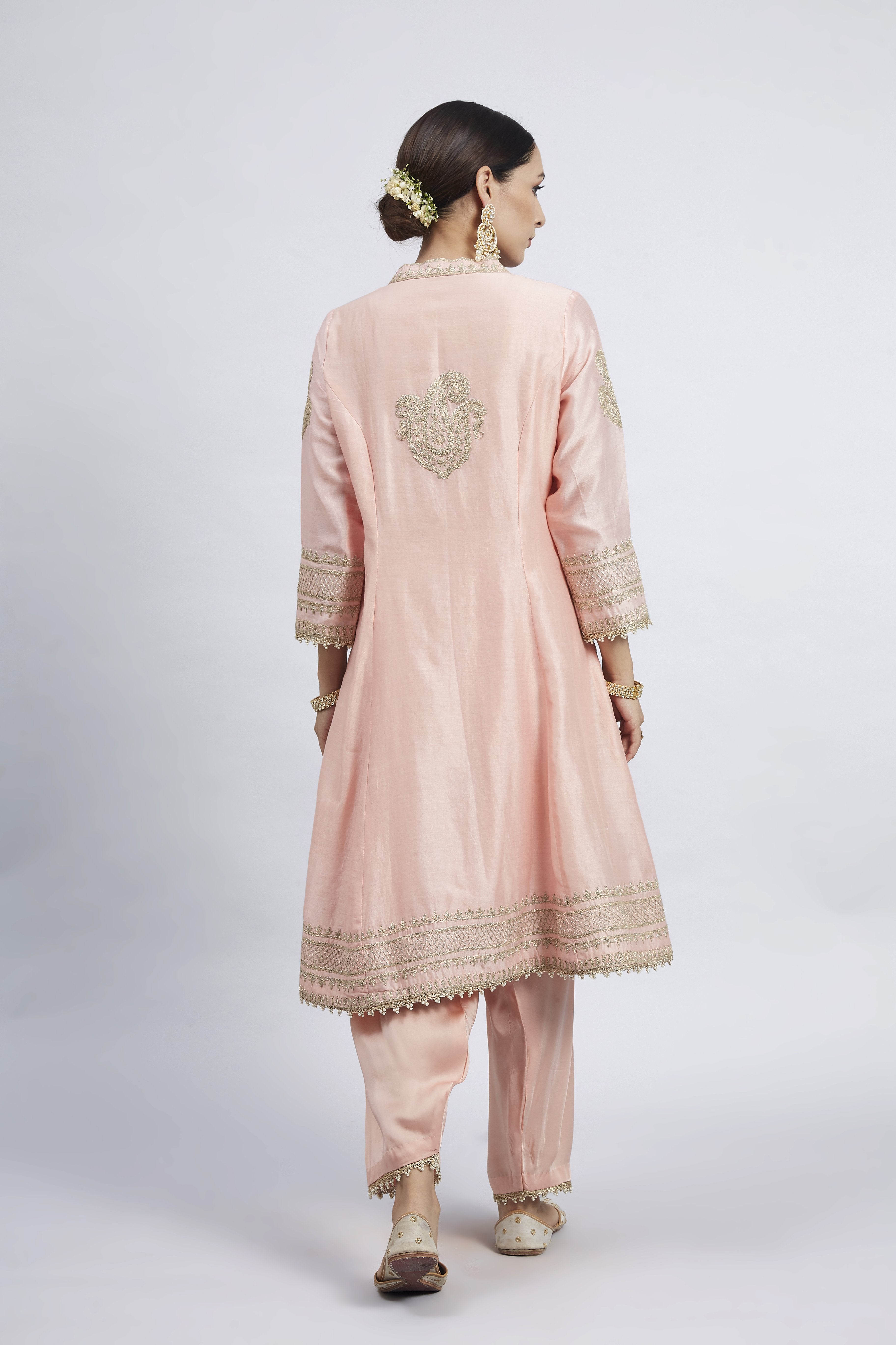 Naazira-Carnation Pink Embroidered Kurta Set