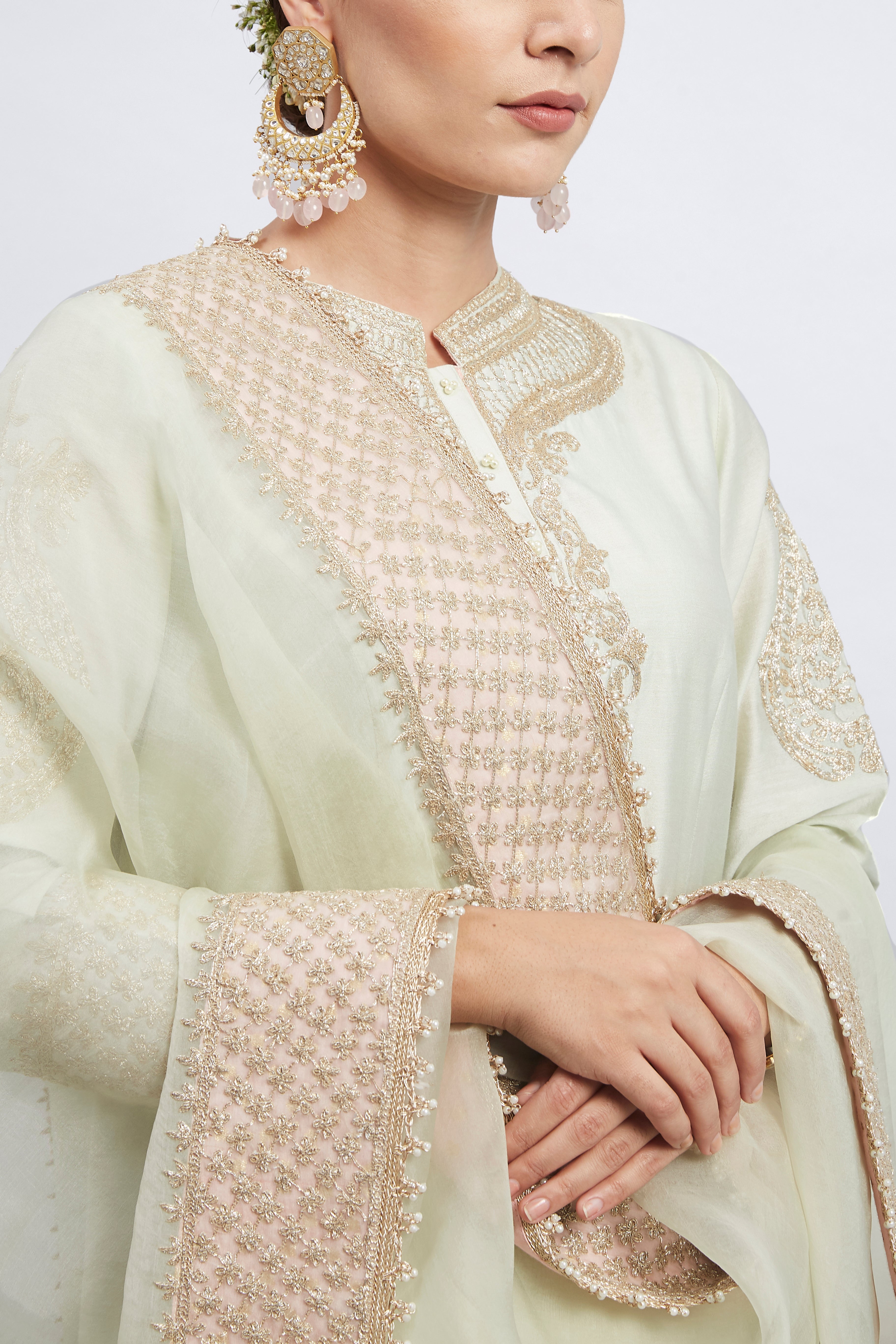 Rabhya- Mint Green Tilla Embroidered Kurta Set