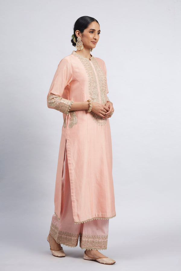 Aadirah- Carnation Pink Embroidered Kurta Set With Side Pockets
