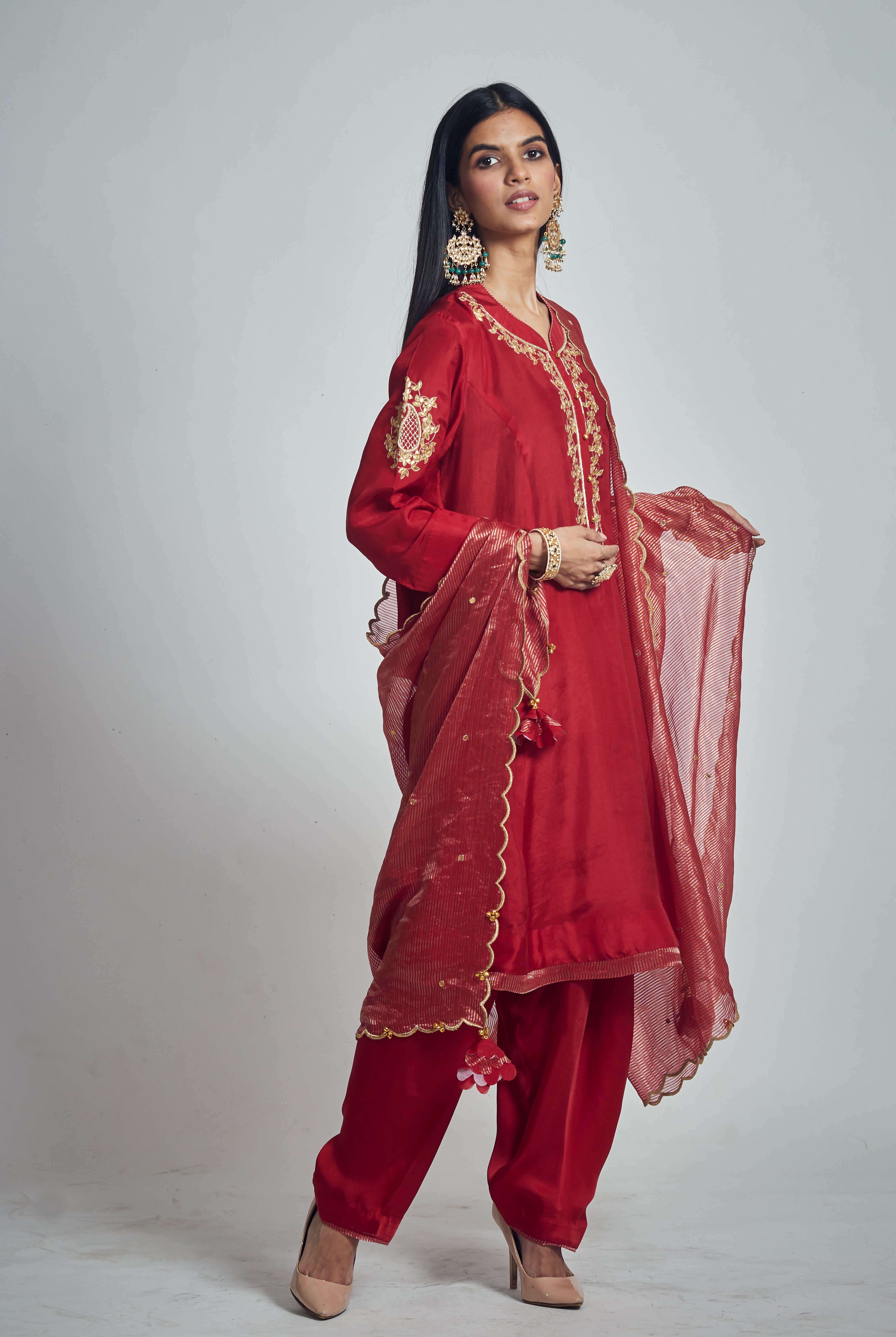 Nazish- Deep red Habutai silk embroidered ensemble